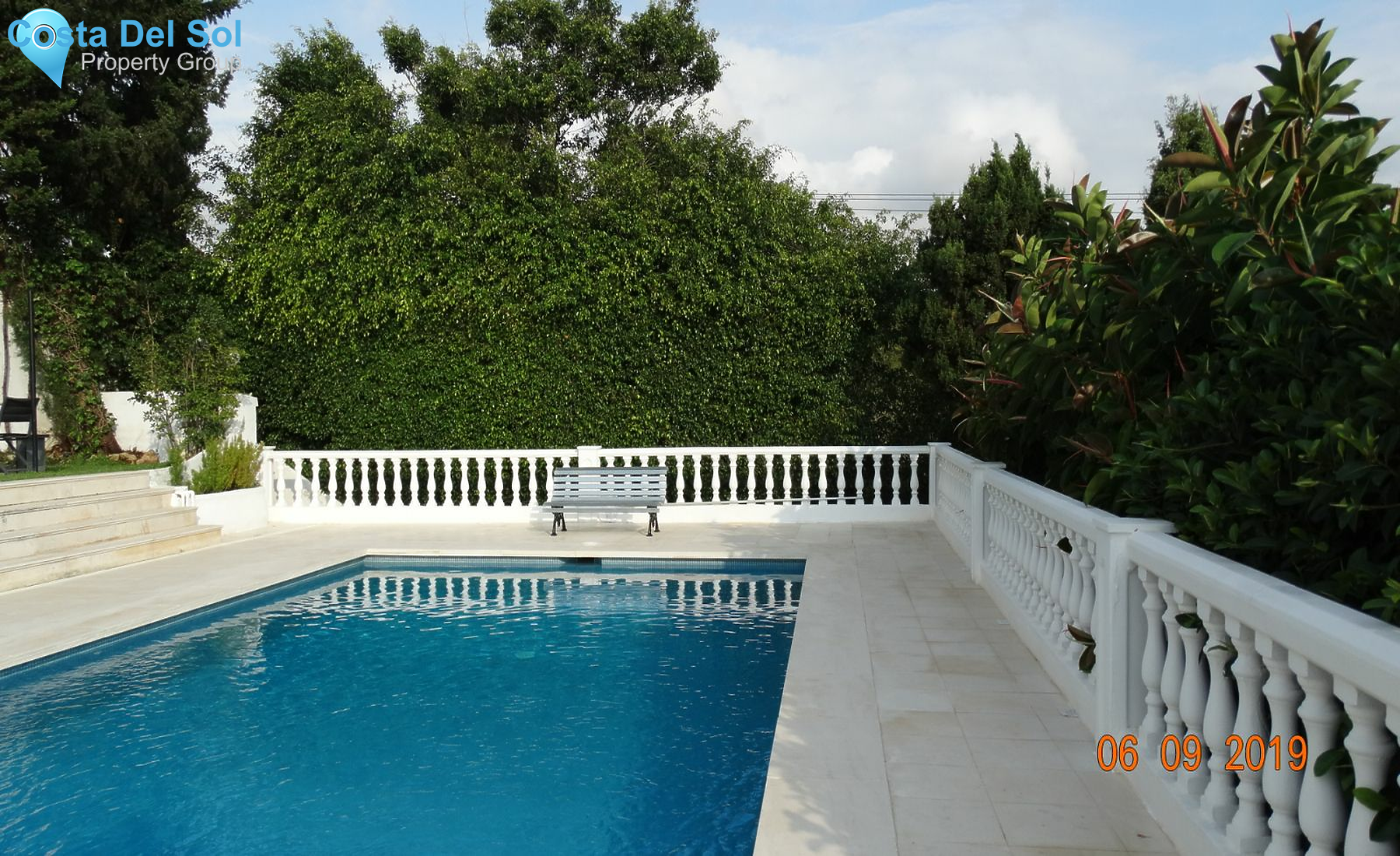 Detached Villa in El Chaparral-1400351