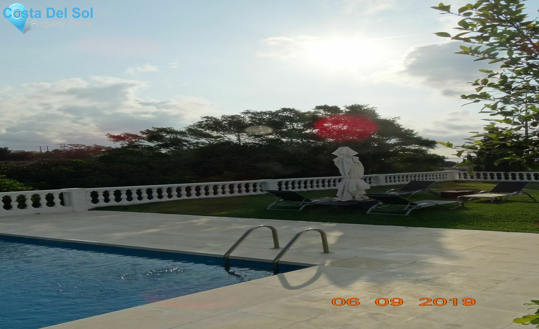 Detached Villa in El Chaparral-1400352