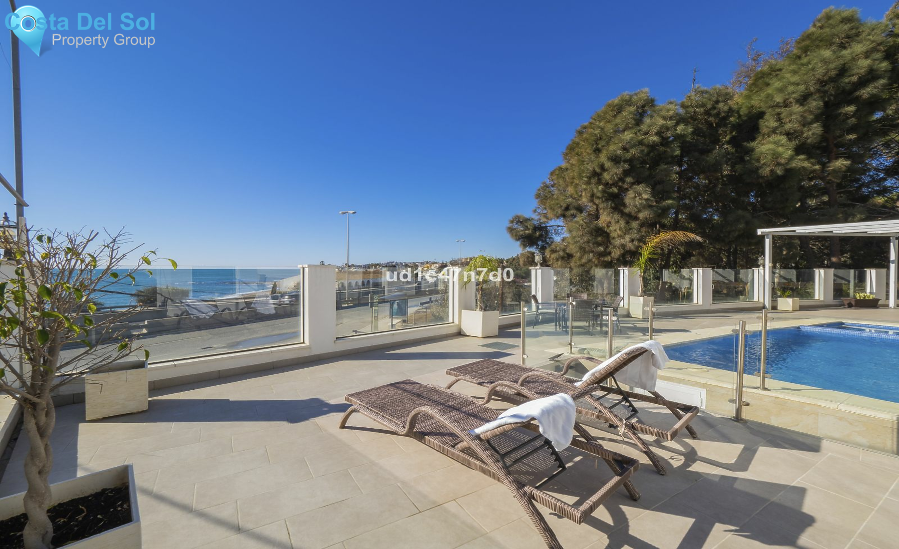 Detached Villa in El Chaparral