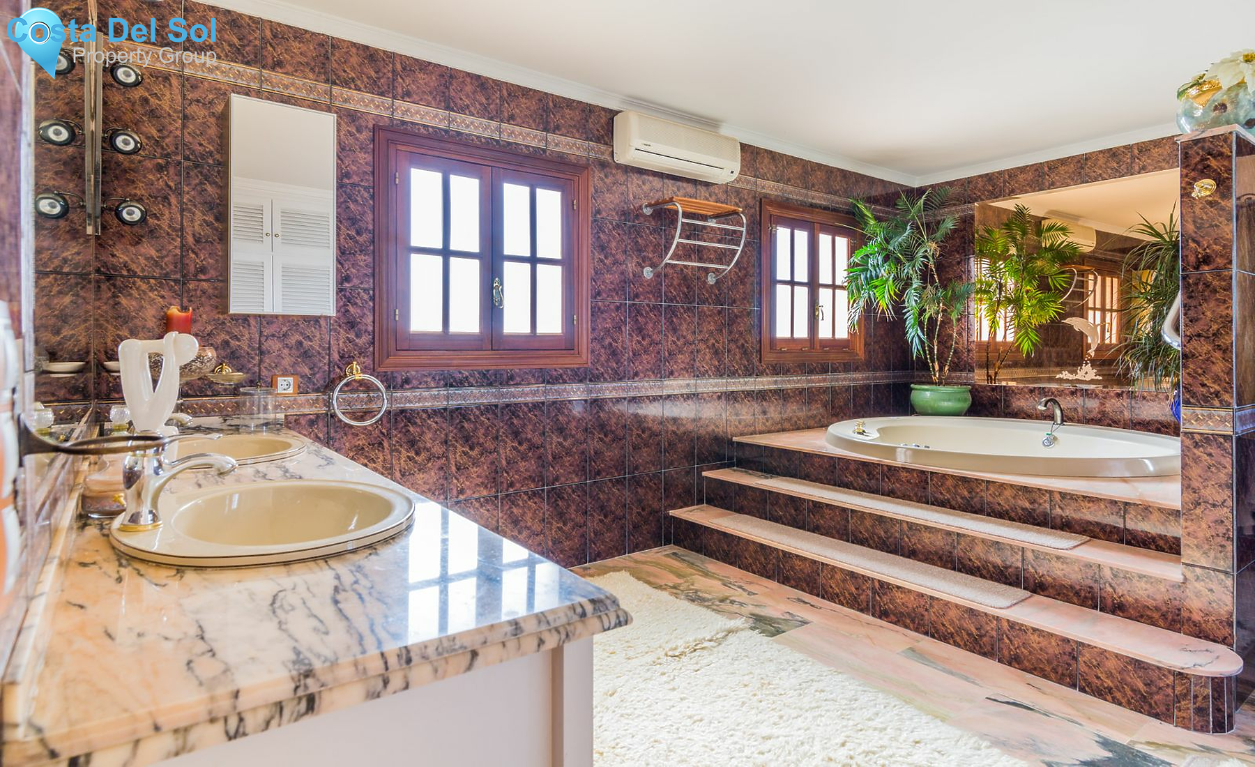 Detached Villa in El Padron-1219223