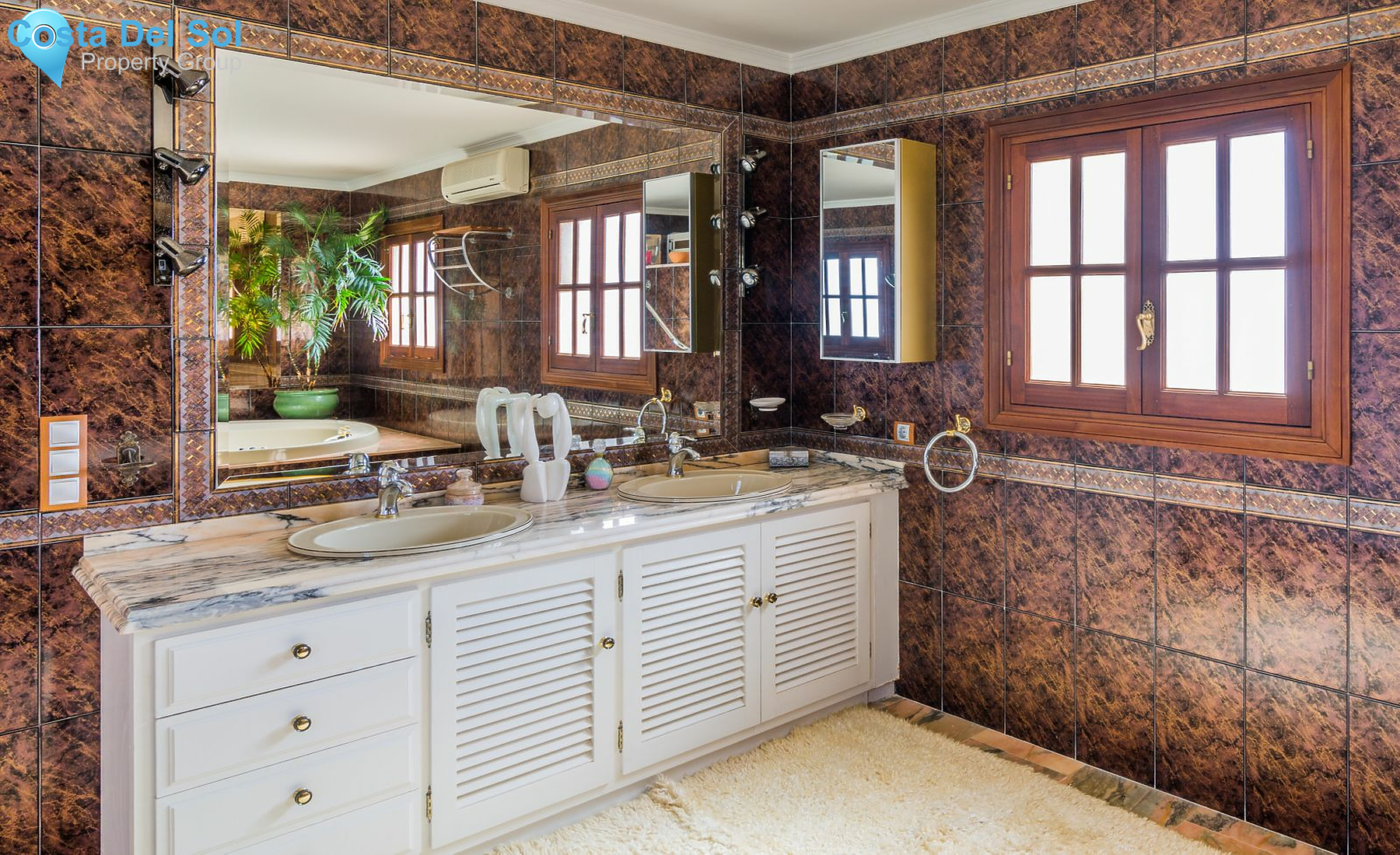 Detached Villa in El Padron-1219224