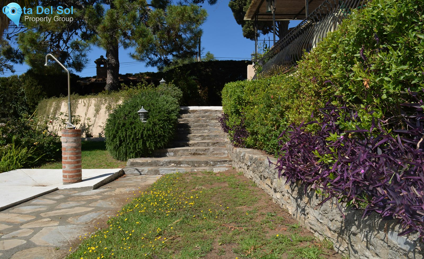Detached Villa in Estepona-1199057