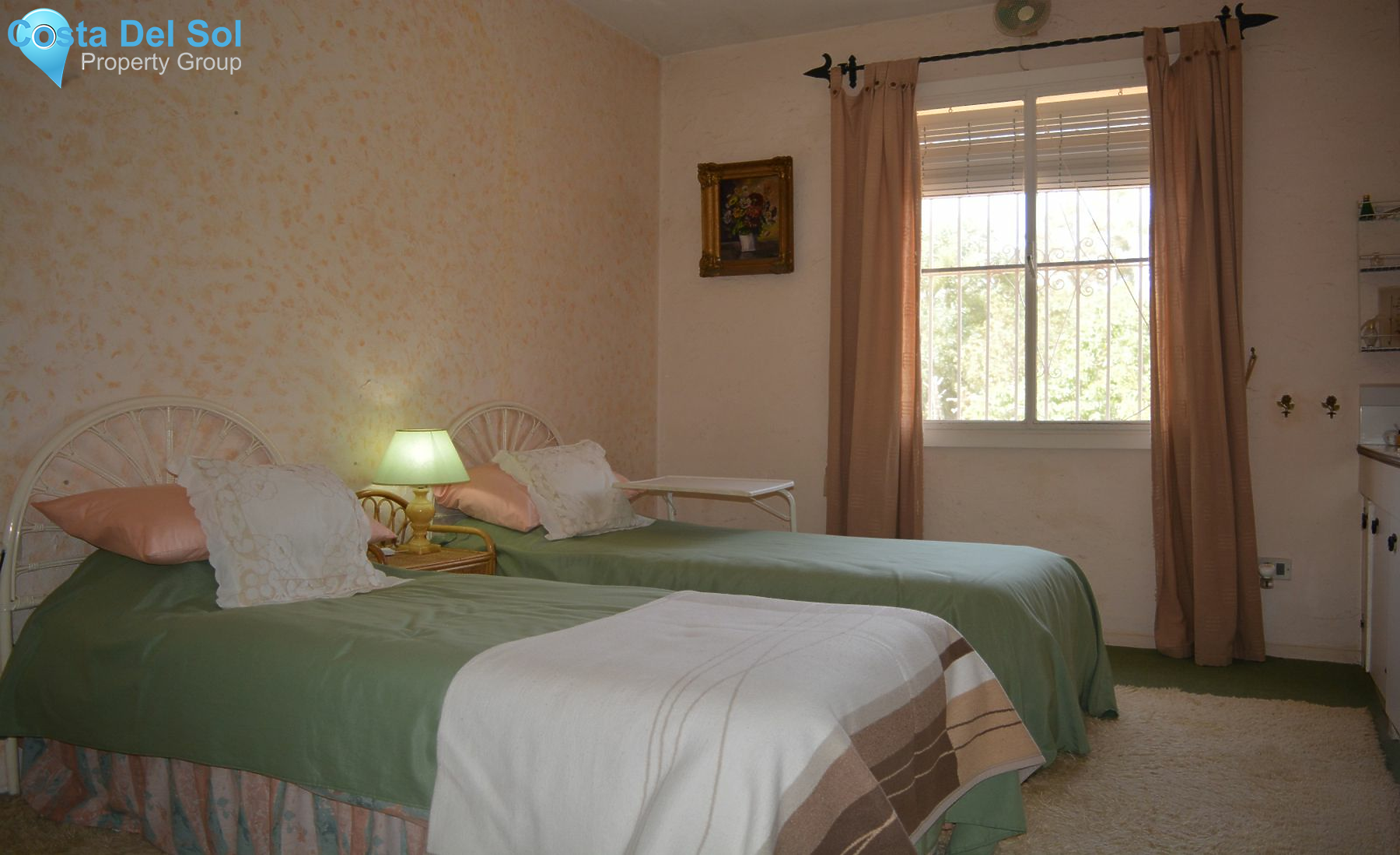 Detached Villa in Estepona-1199059