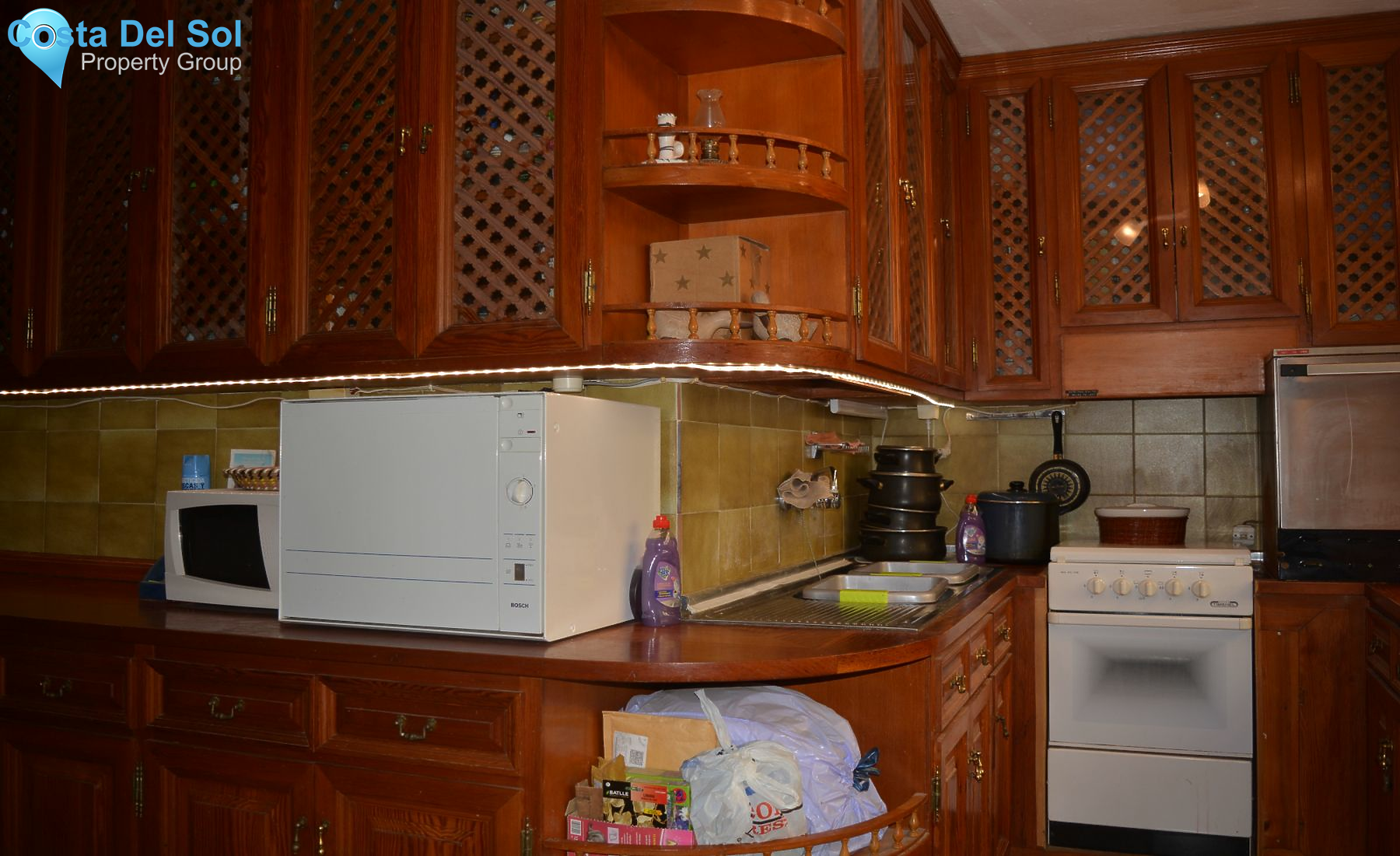 Detached Villa in Estepona-1199050