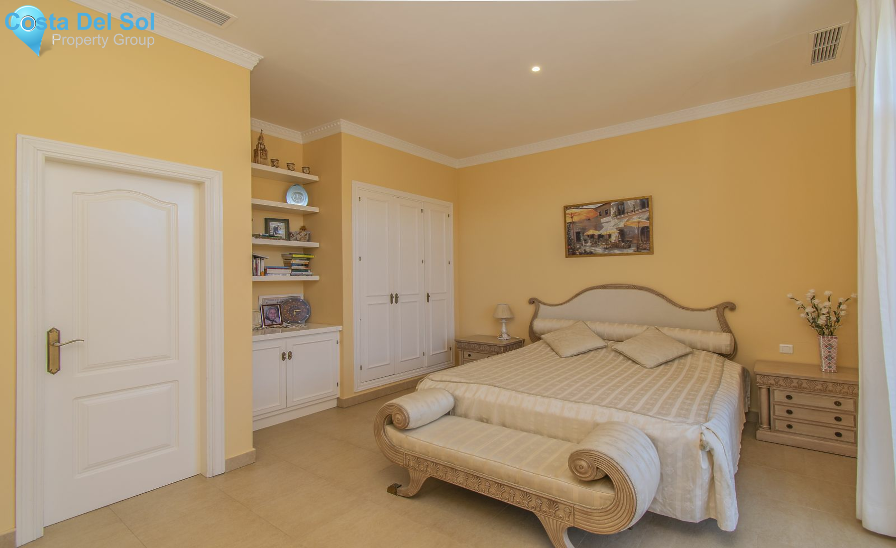 Detached Villa in Estepona-1221156