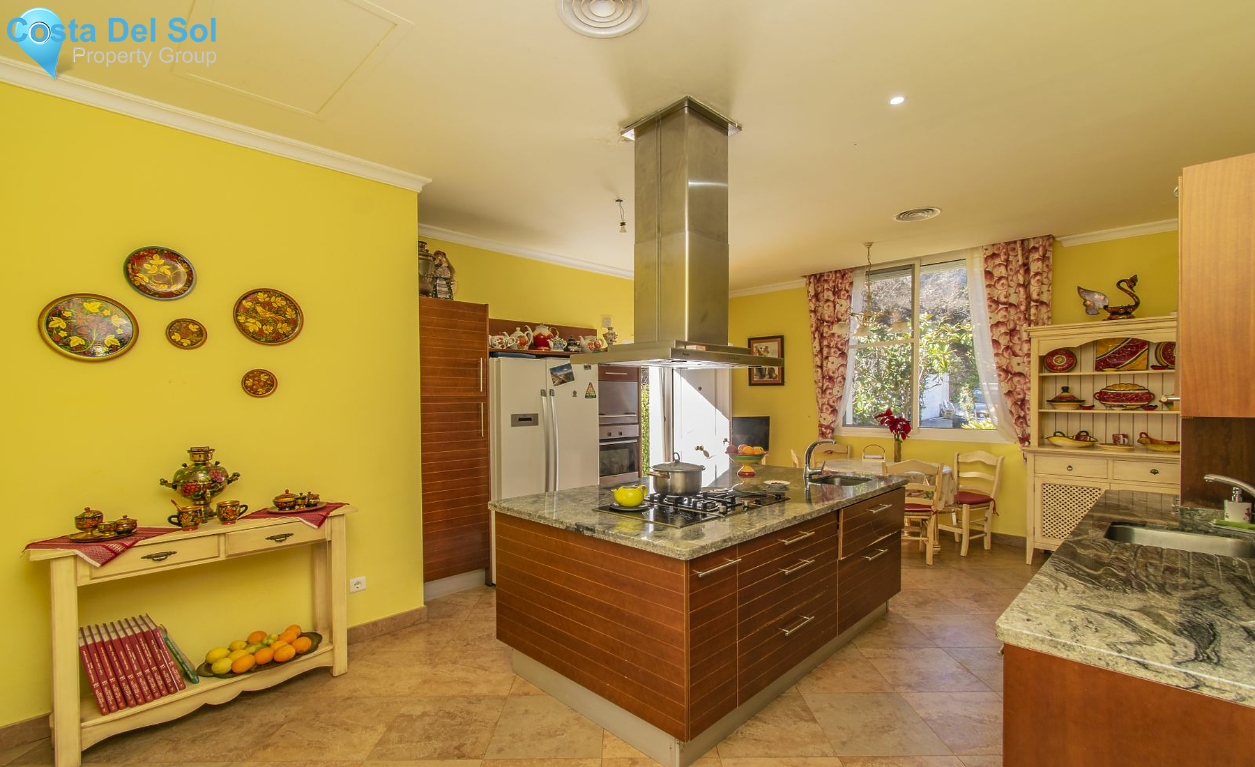 Detached Villa in Estepona-1221160