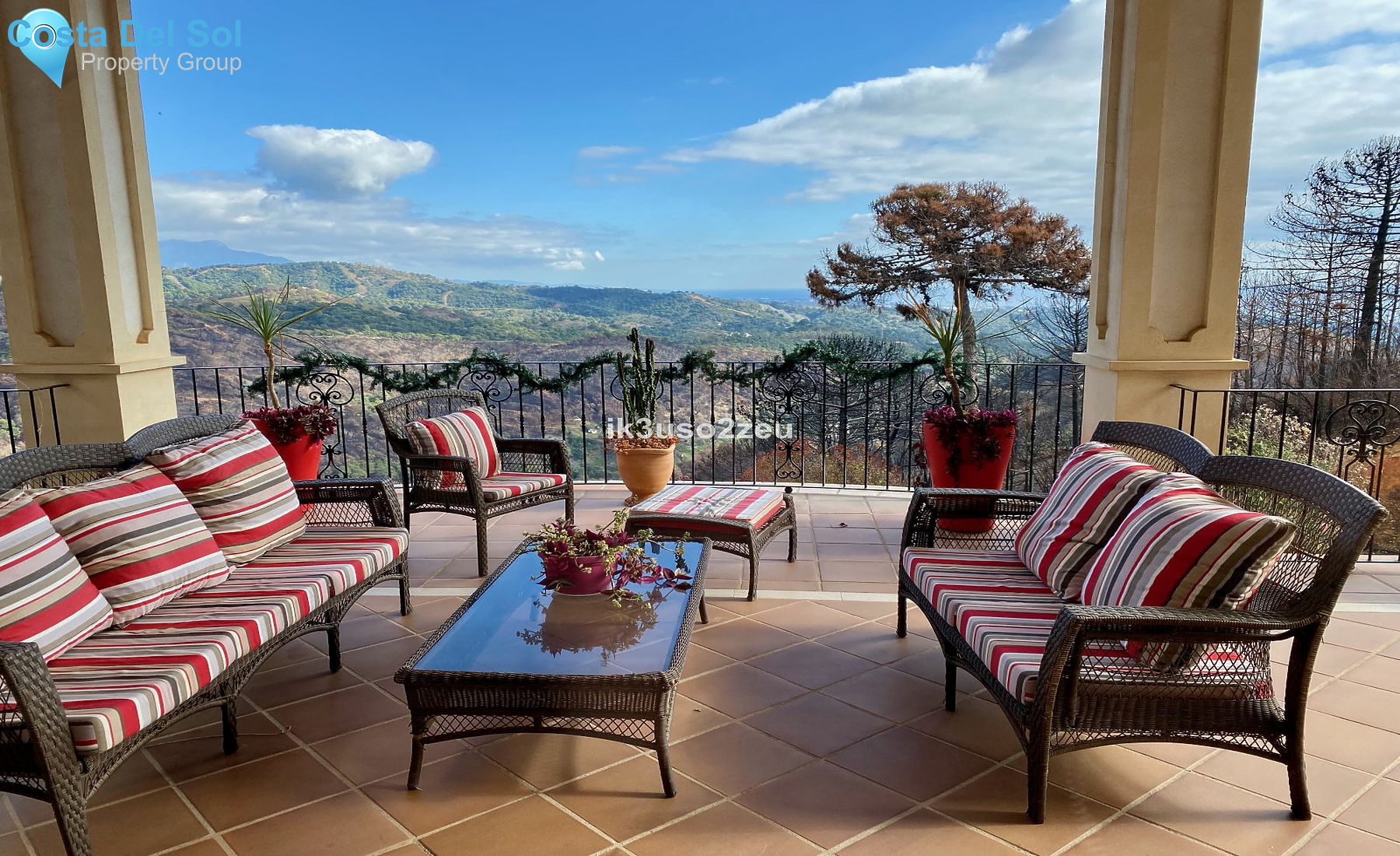 Detached Villa in Estepona-1390904