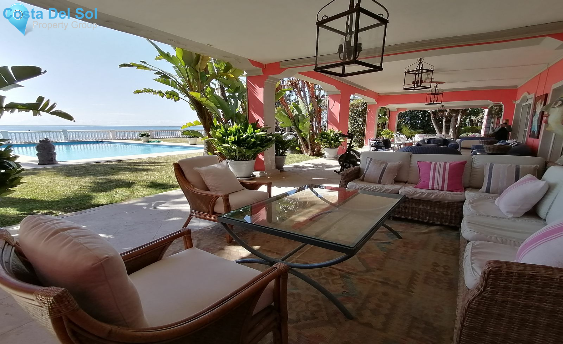 Detached Villa in Guadalmina Baja-1195190