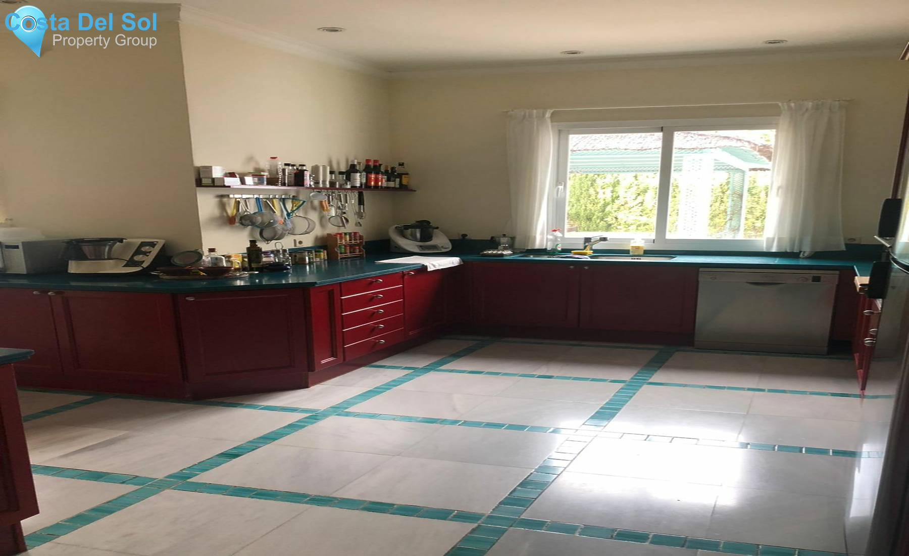 Detached Villa in Guadalmina Baja-1207087