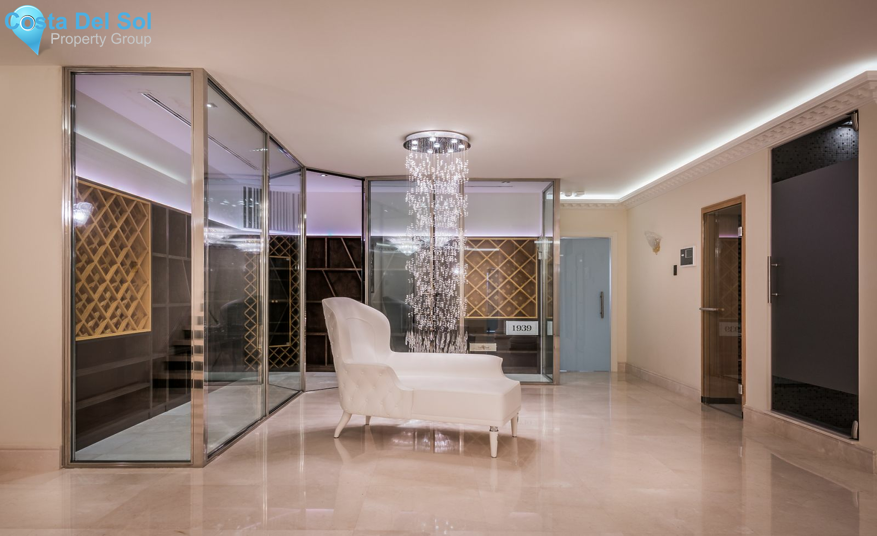 Detached Villa in Hacienda Las Chapas-1178742