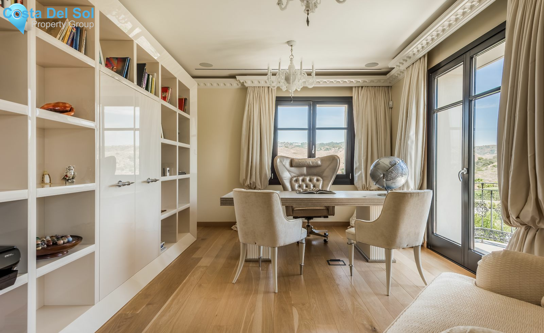 Detached Villa in Hacienda Las Chapas-1178731