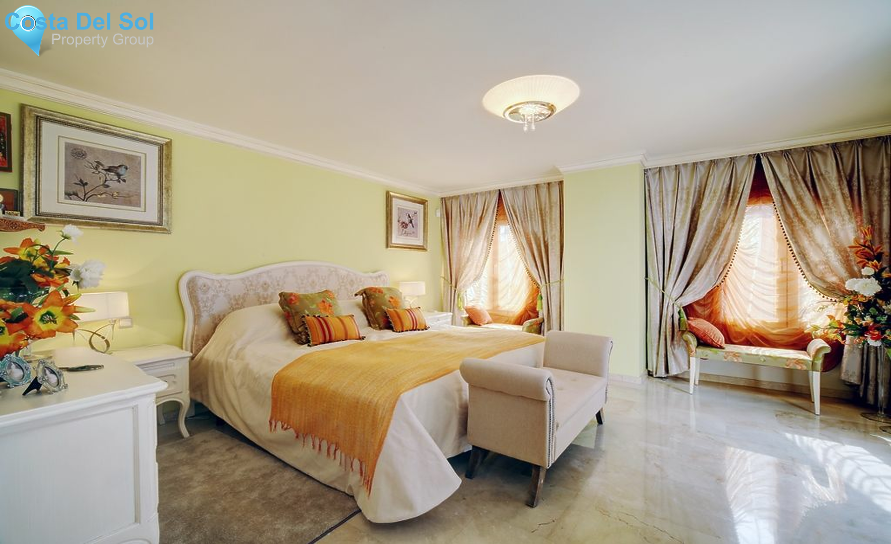 Detached Villa in Hacienda Las Chapas-1202307