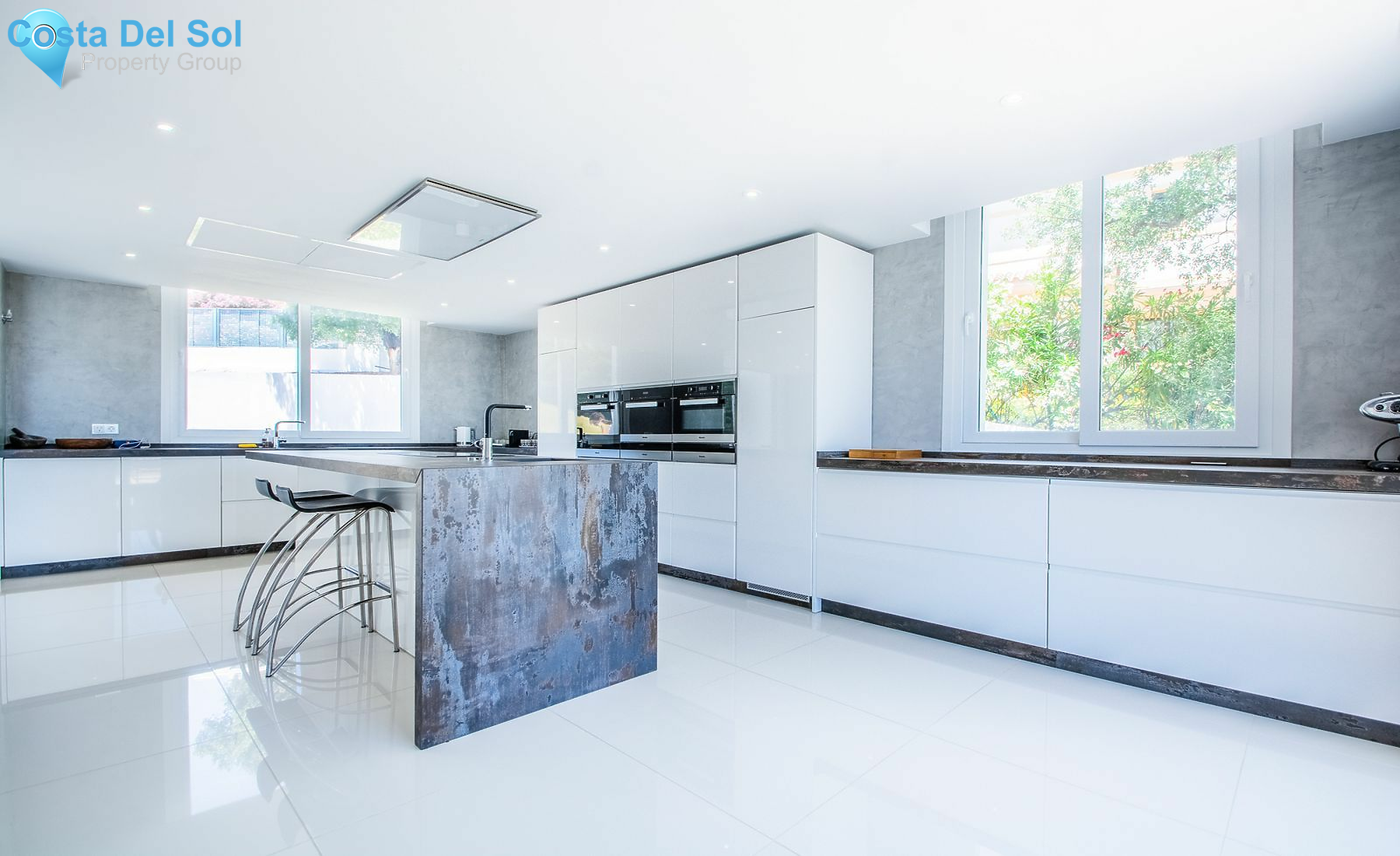 Detached Villa in La Mairena-1127156