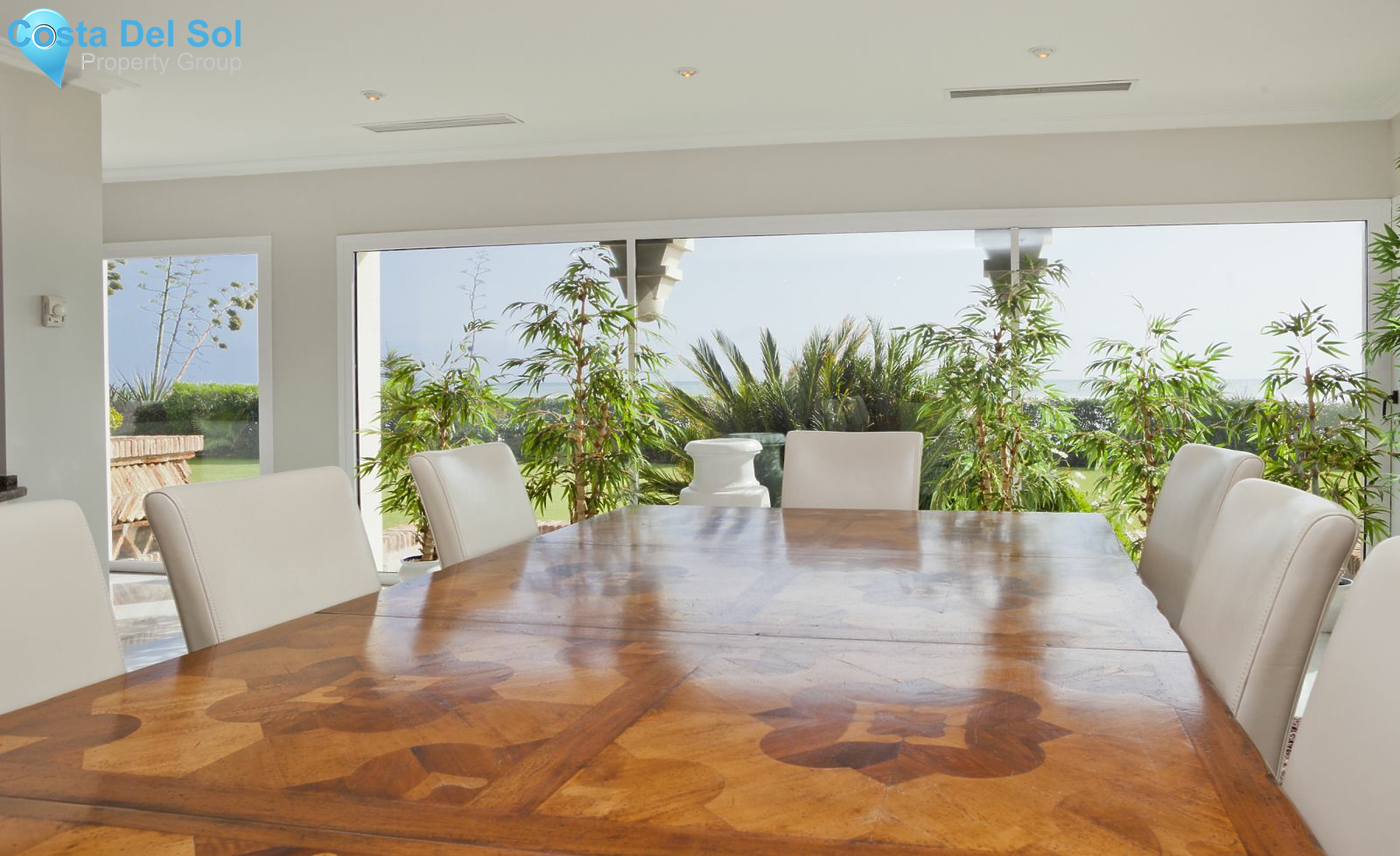 Detached Villa in Las Chapas-1173679