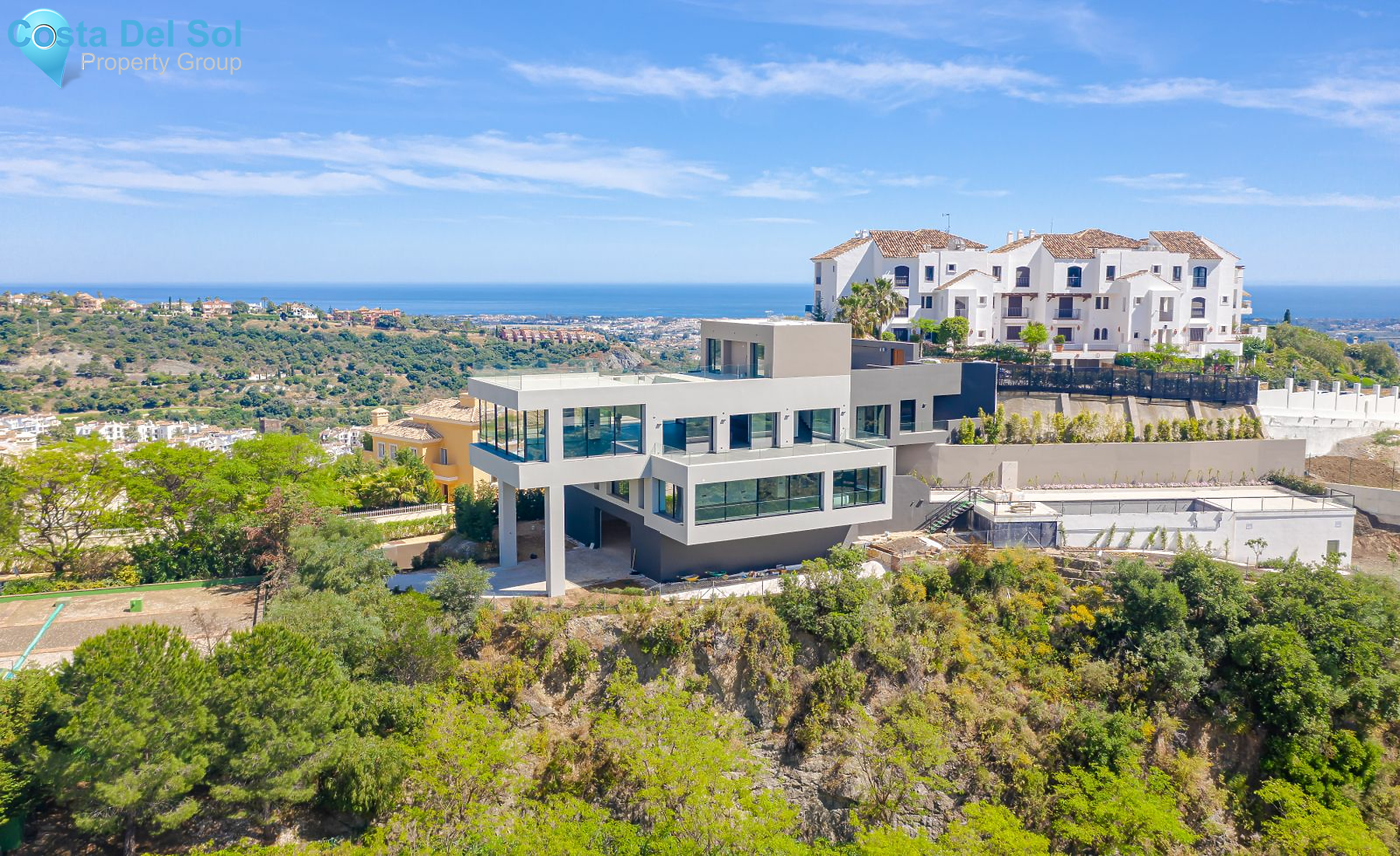 Detached Villa in Los Arqueros-1211904