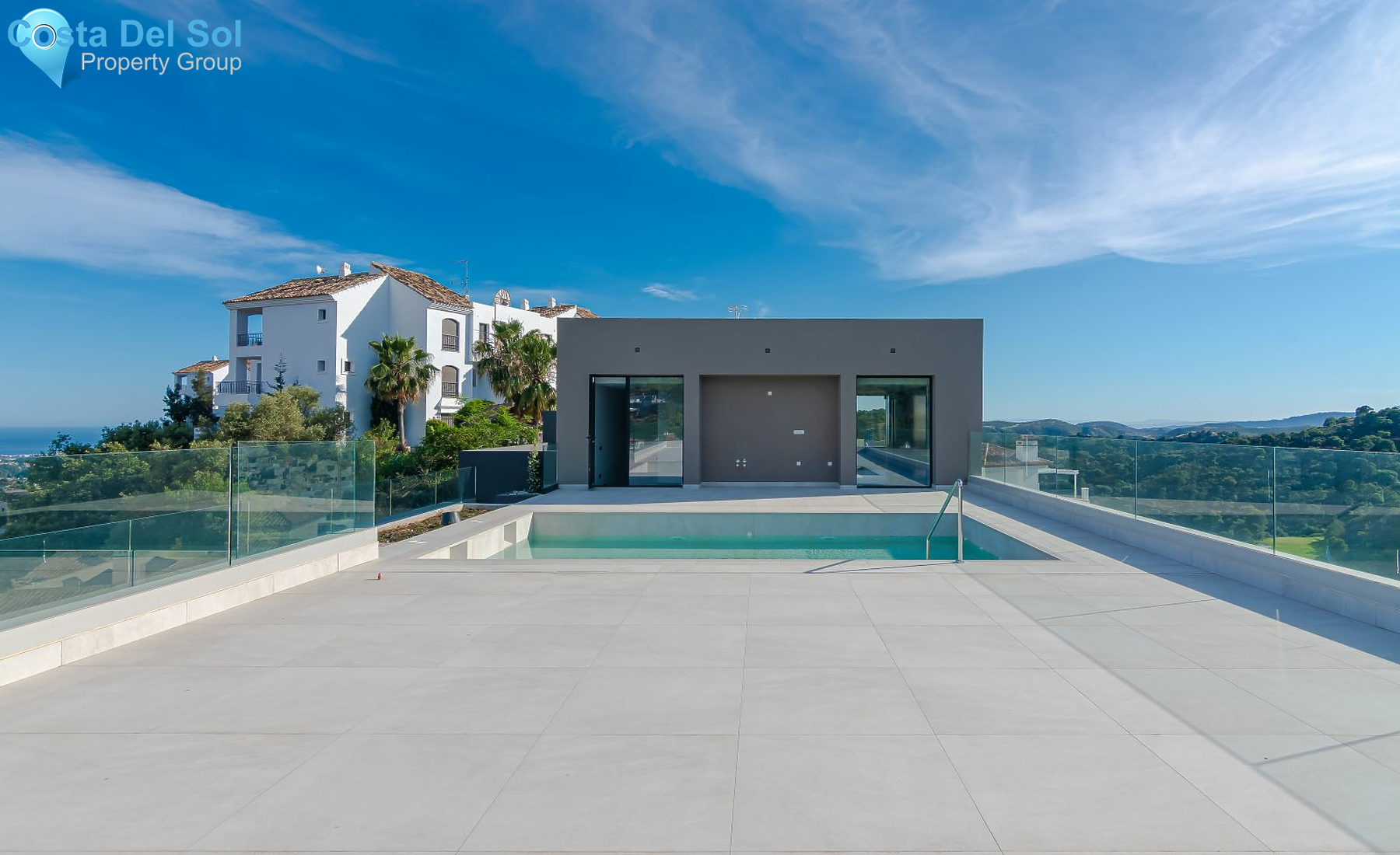 Detached Villa in Los Arqueros-1211911