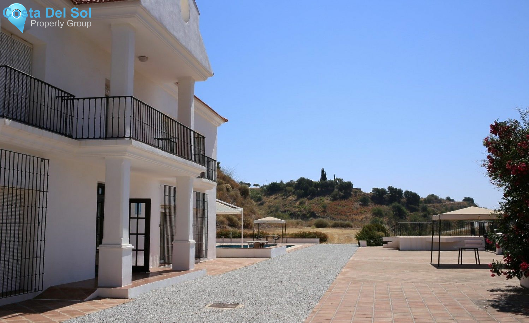 Detached Villa in Macharaviaya-1228170