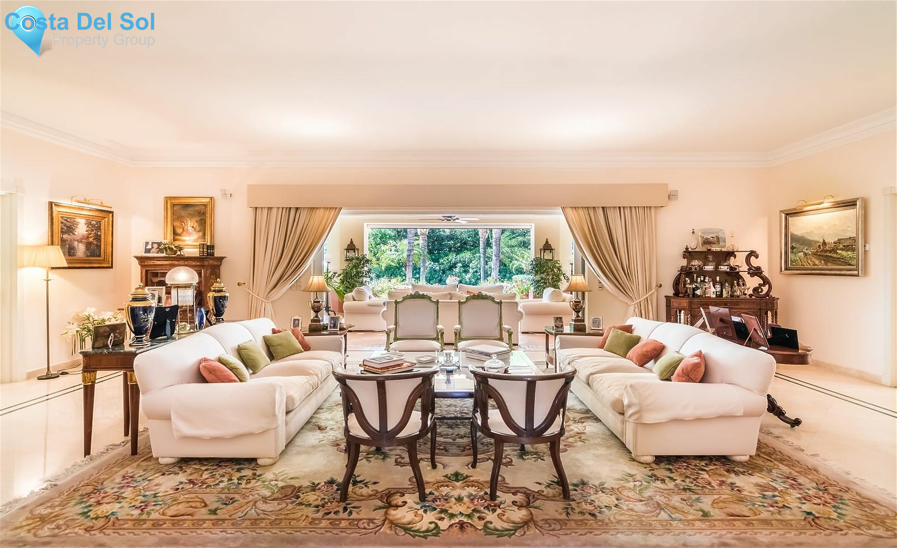 Detached Villa in Marbella-1138244