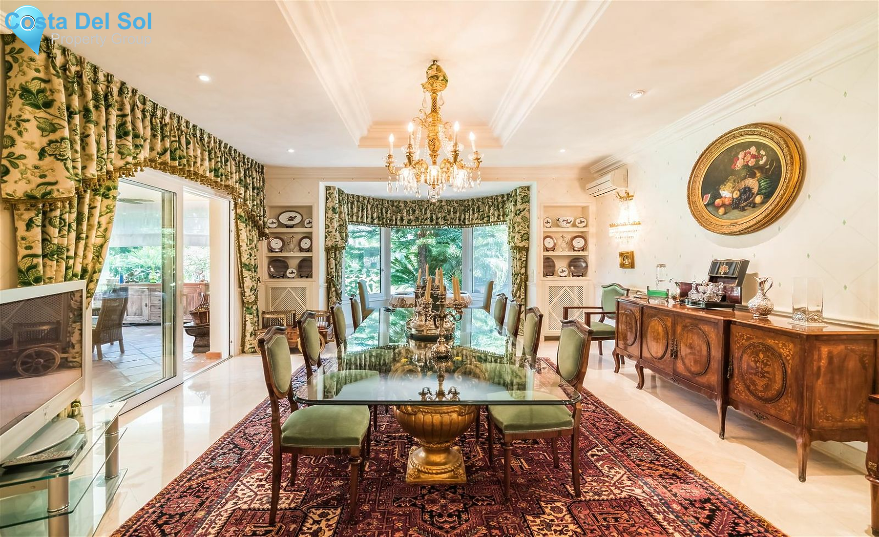 Detached Villa in Marbella-1138246
