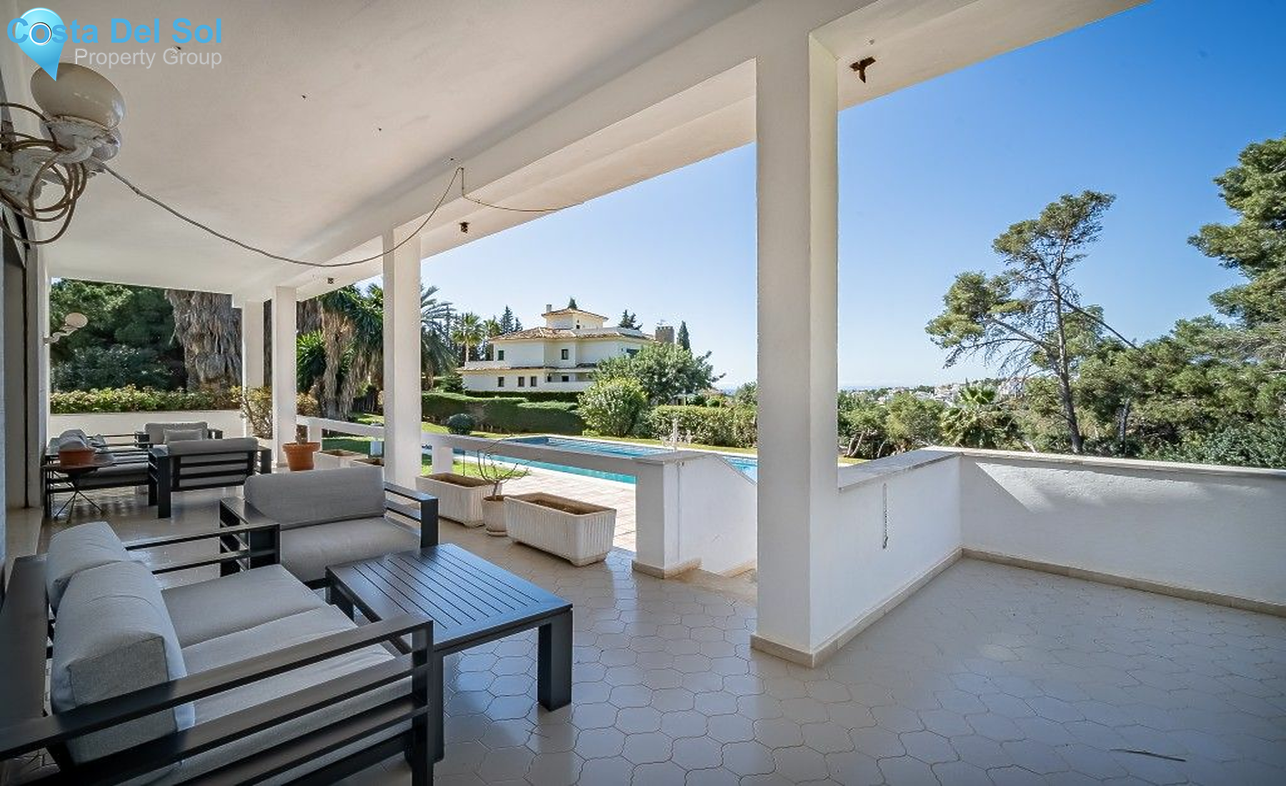 Detached Villa in Marbella-1166069
