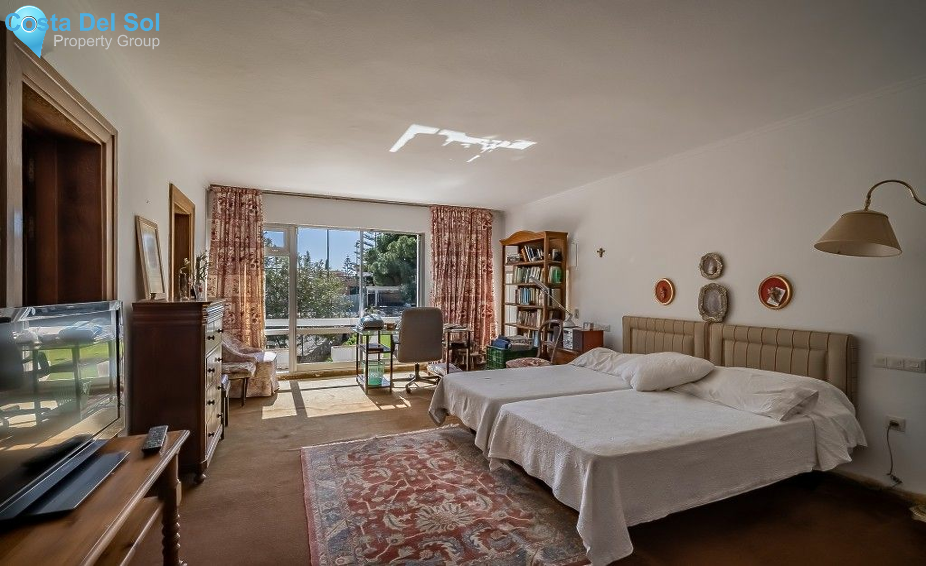 Detached Villa in Marbella-1166065