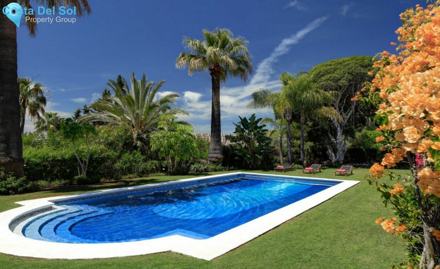 Detached Villa in Marbella-1447332