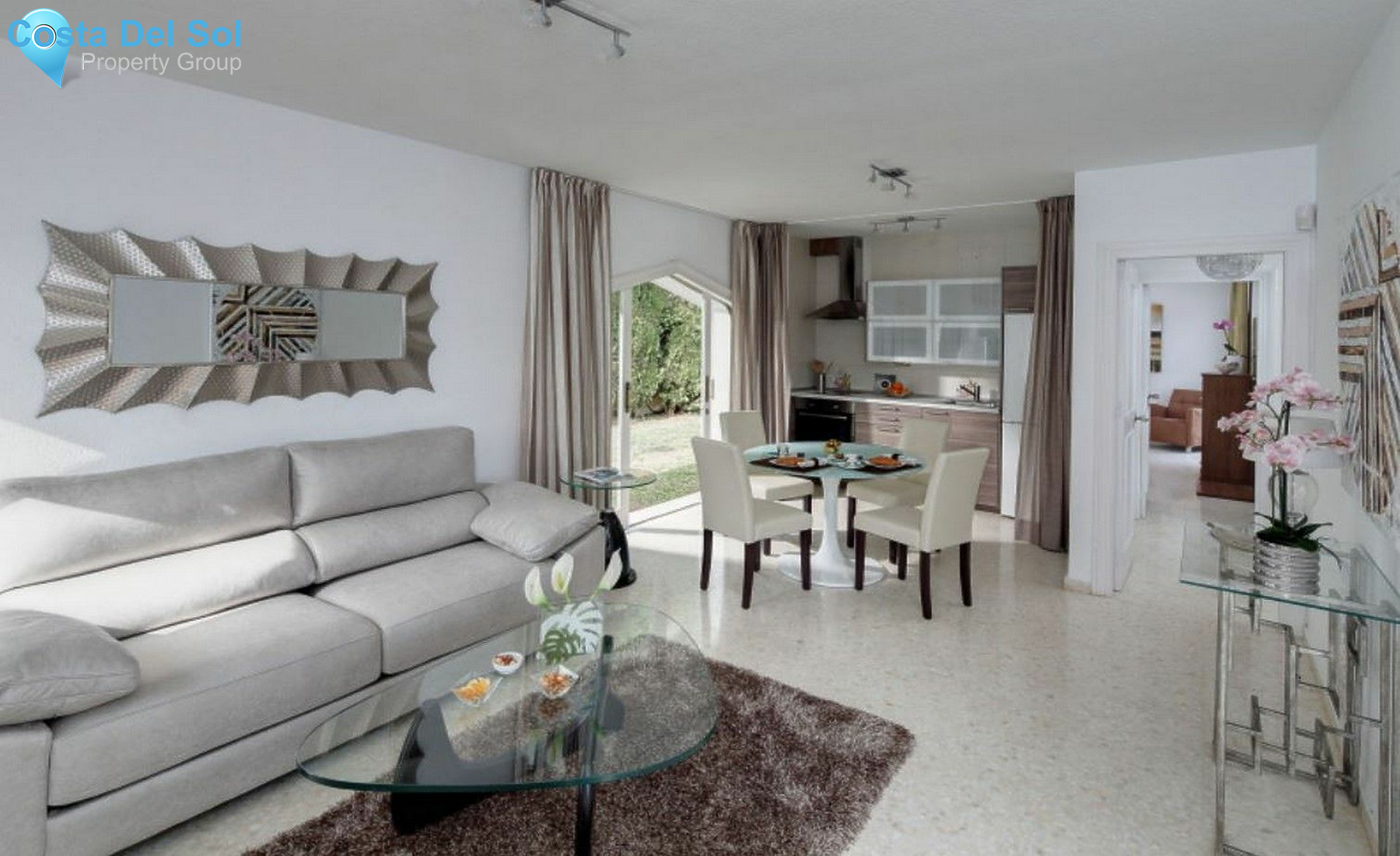 Detached Villa in Marbella-1447351