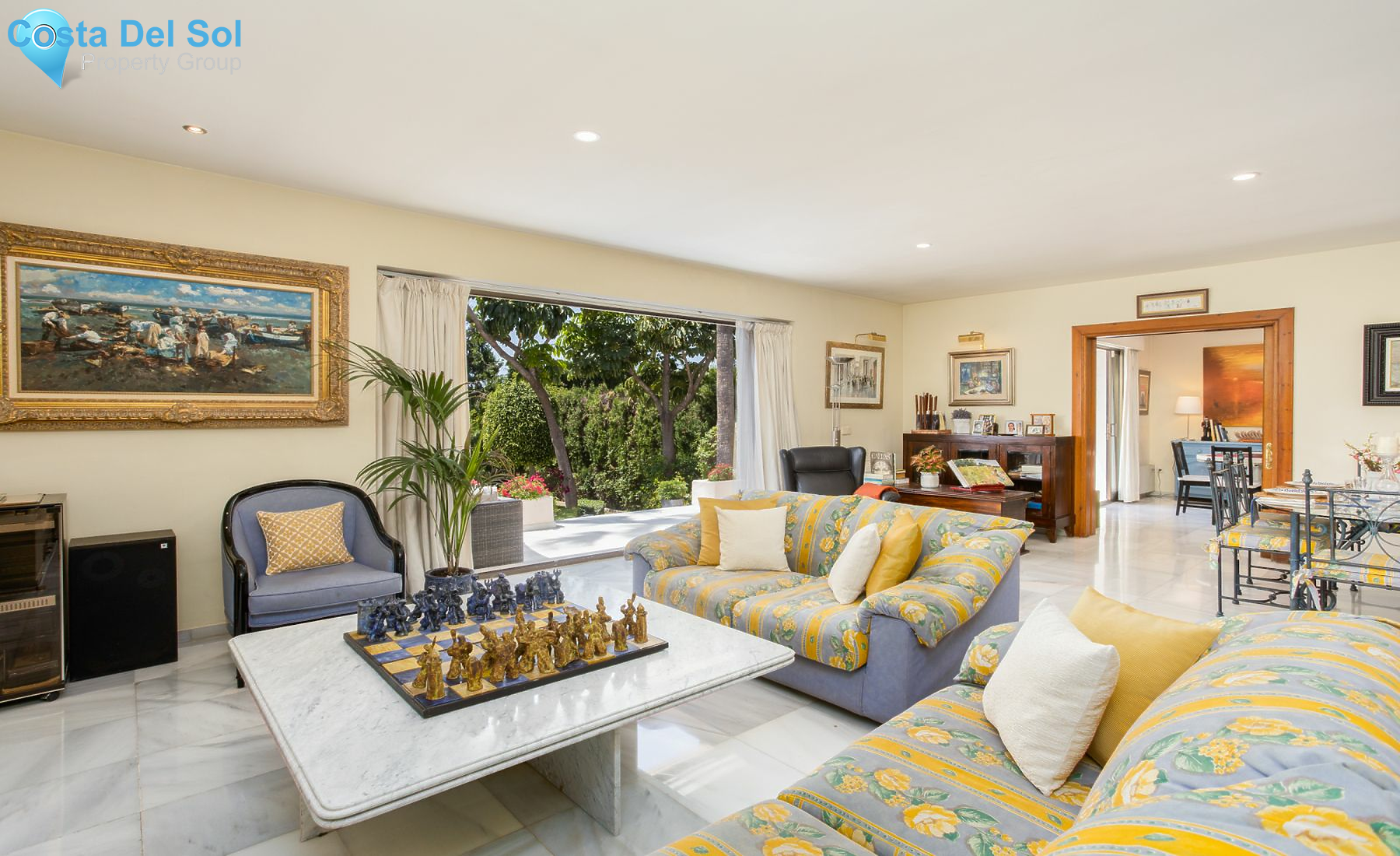 Detached Villa in Marbella-1473100