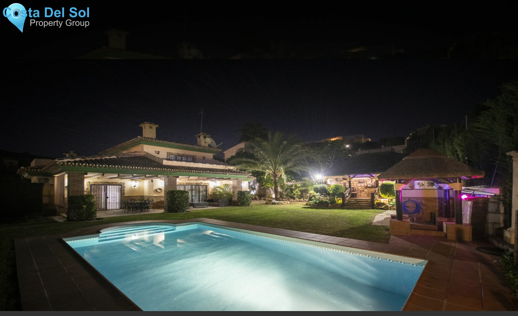 Detached Villa in Mijas Costa-1145858