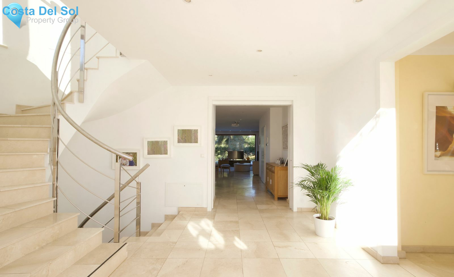 Detached Villa in Mijas-1200499