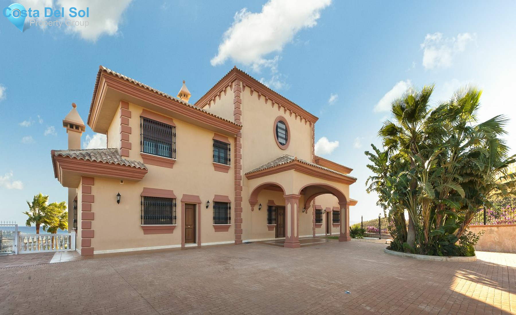 Detached Villa in Mijas-1475000