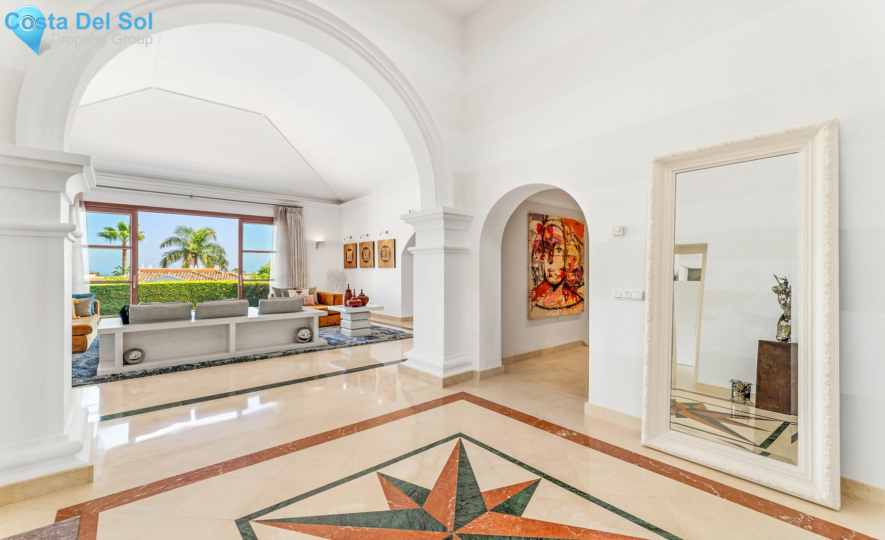 Detached Villa in Nueva Andalucía-1208239