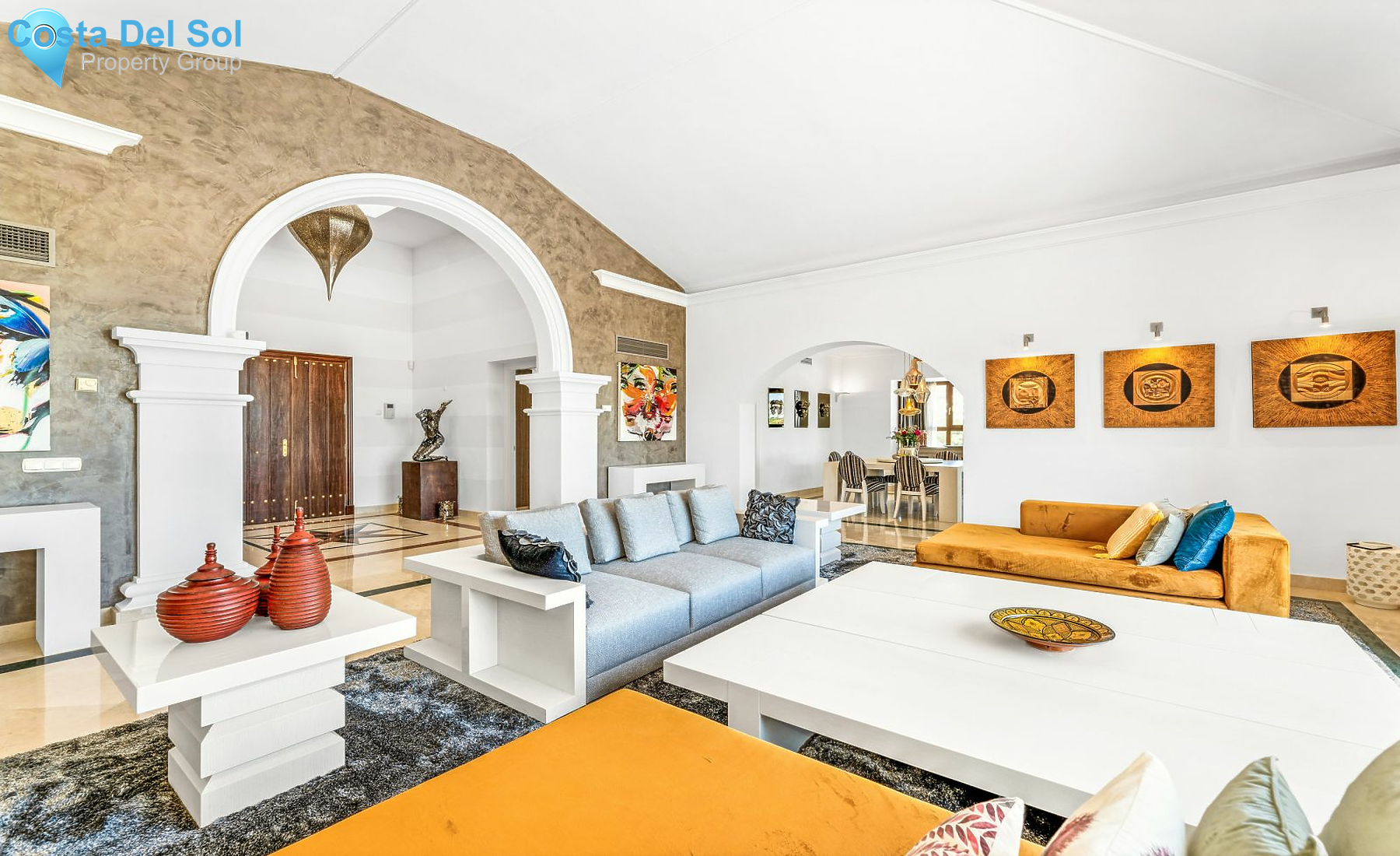 Detached Villa in Nueva Andalucía-1208244