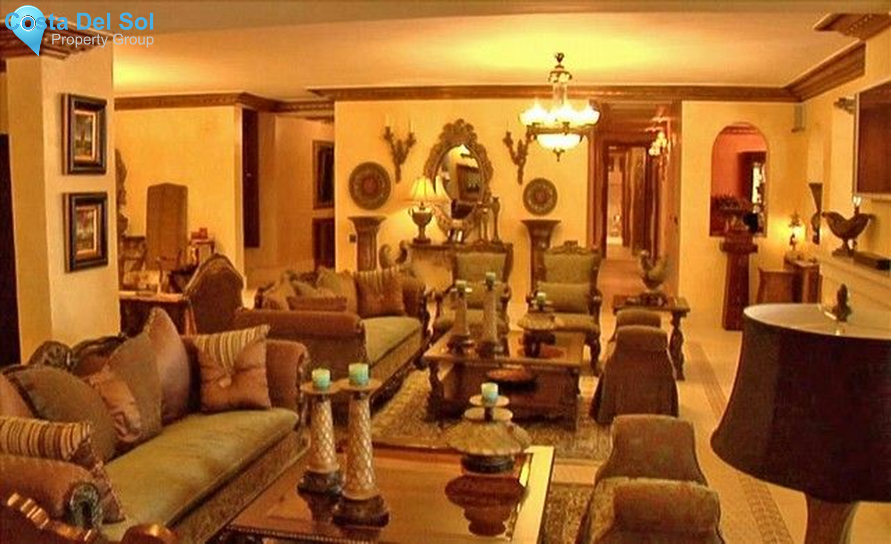 Detached Villa in Nueva Andalucía-1218644