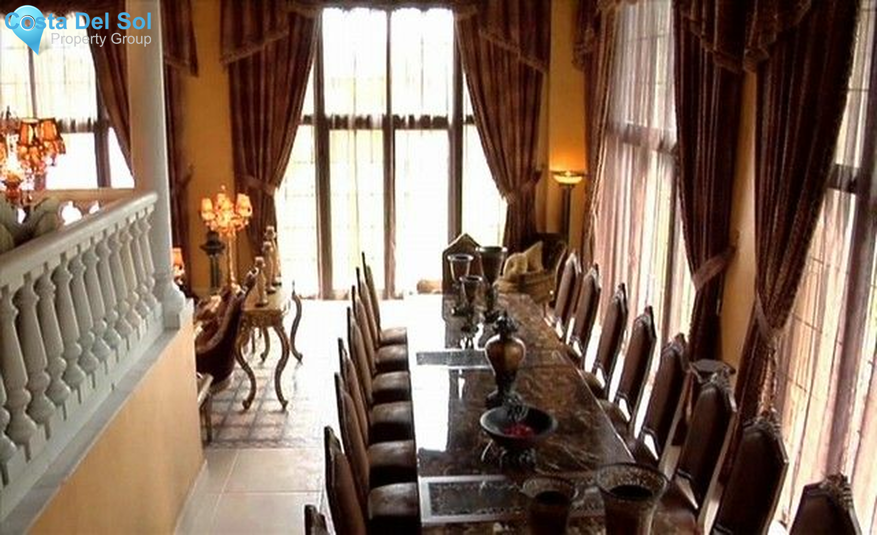 Detached Villa in Nueva Andalucía-1218645