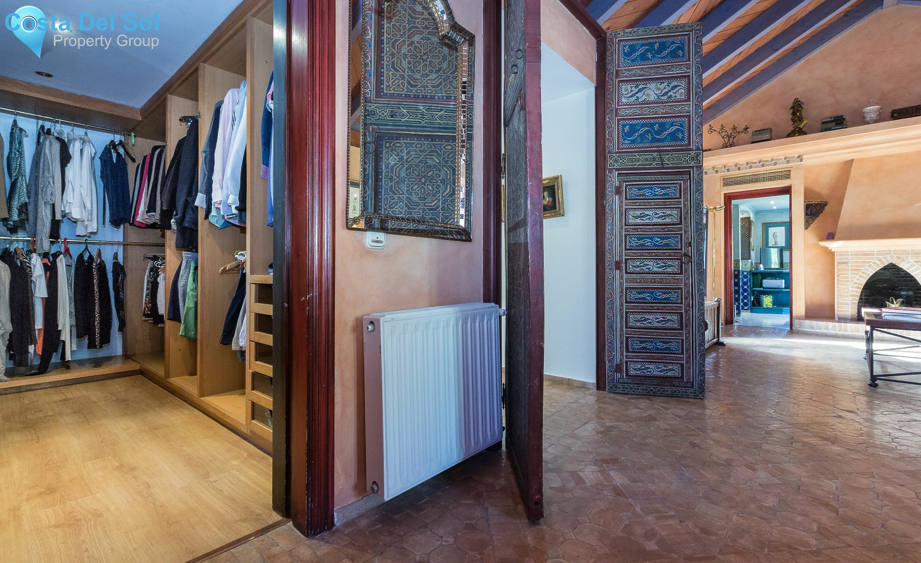 Detached Villa in Nueva Andalucía-1392389