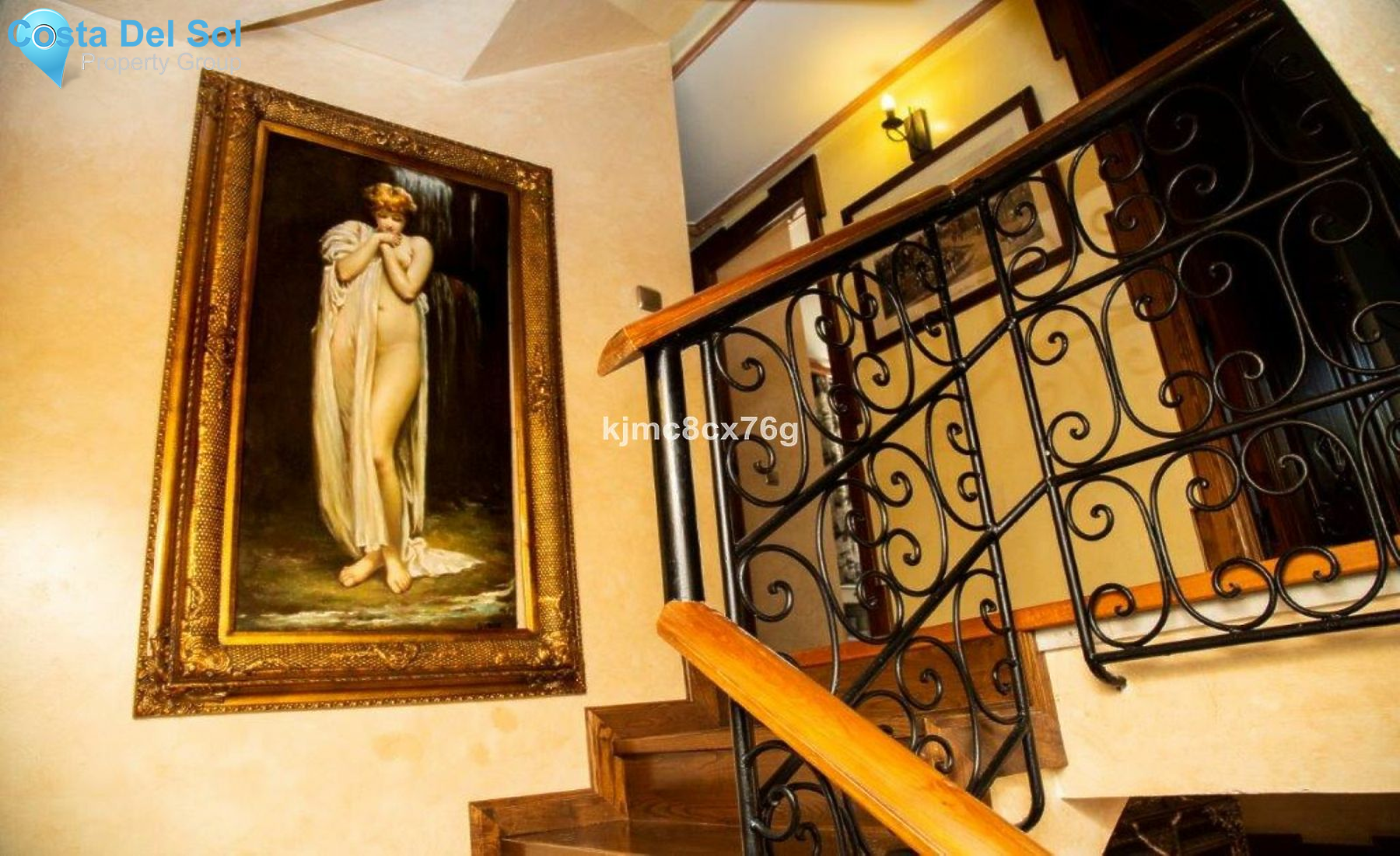 Detached Villa in Nueva Andalucía-1395215