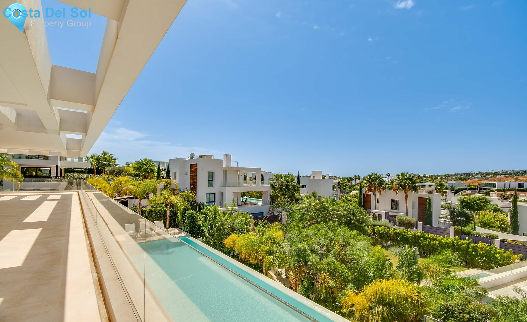 Detached Villa in Nueva Andalucía-1489332