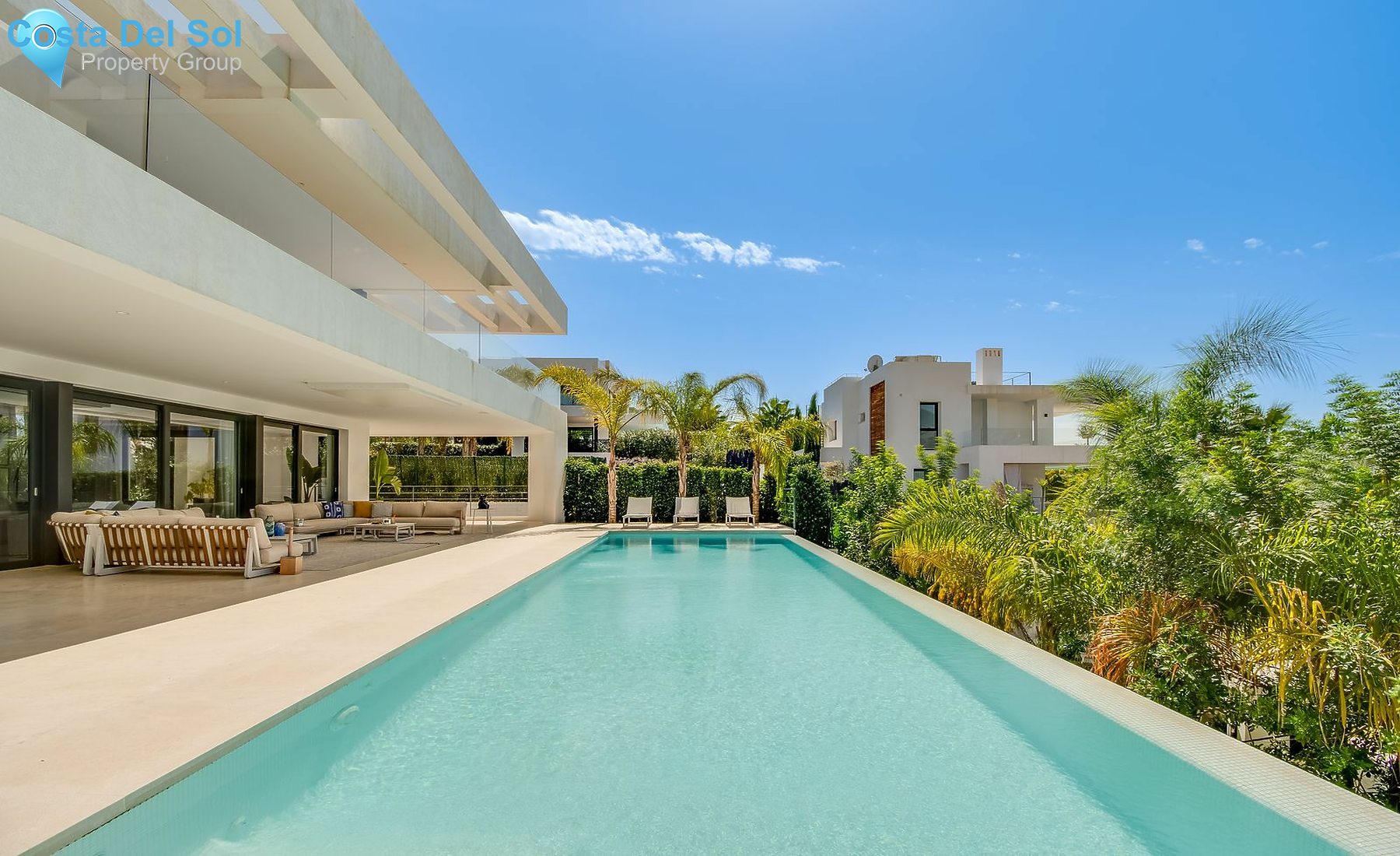Detached Villa in Nueva Andalucía-1489348