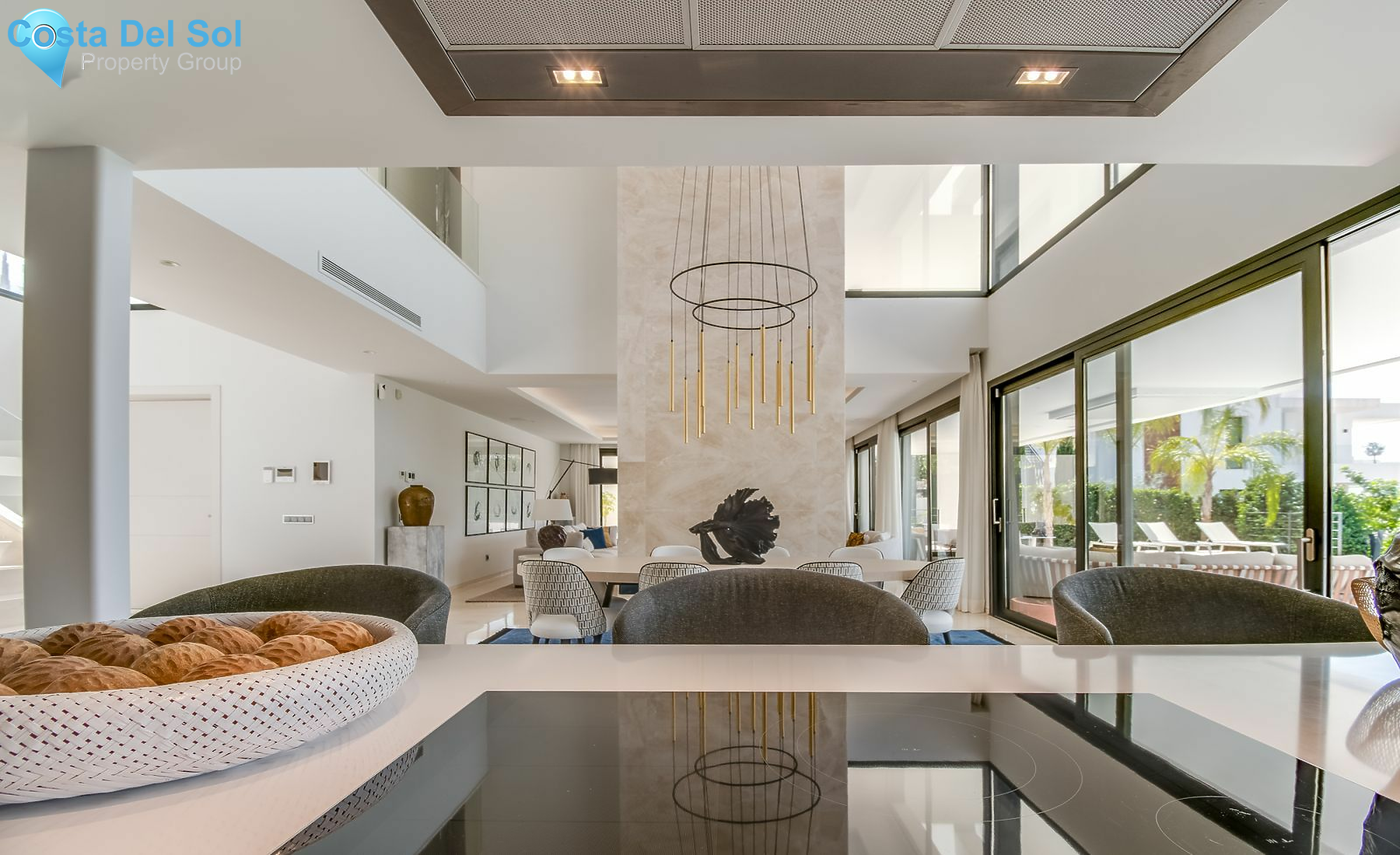 Detached Villa in Nueva Andalucía-1489336