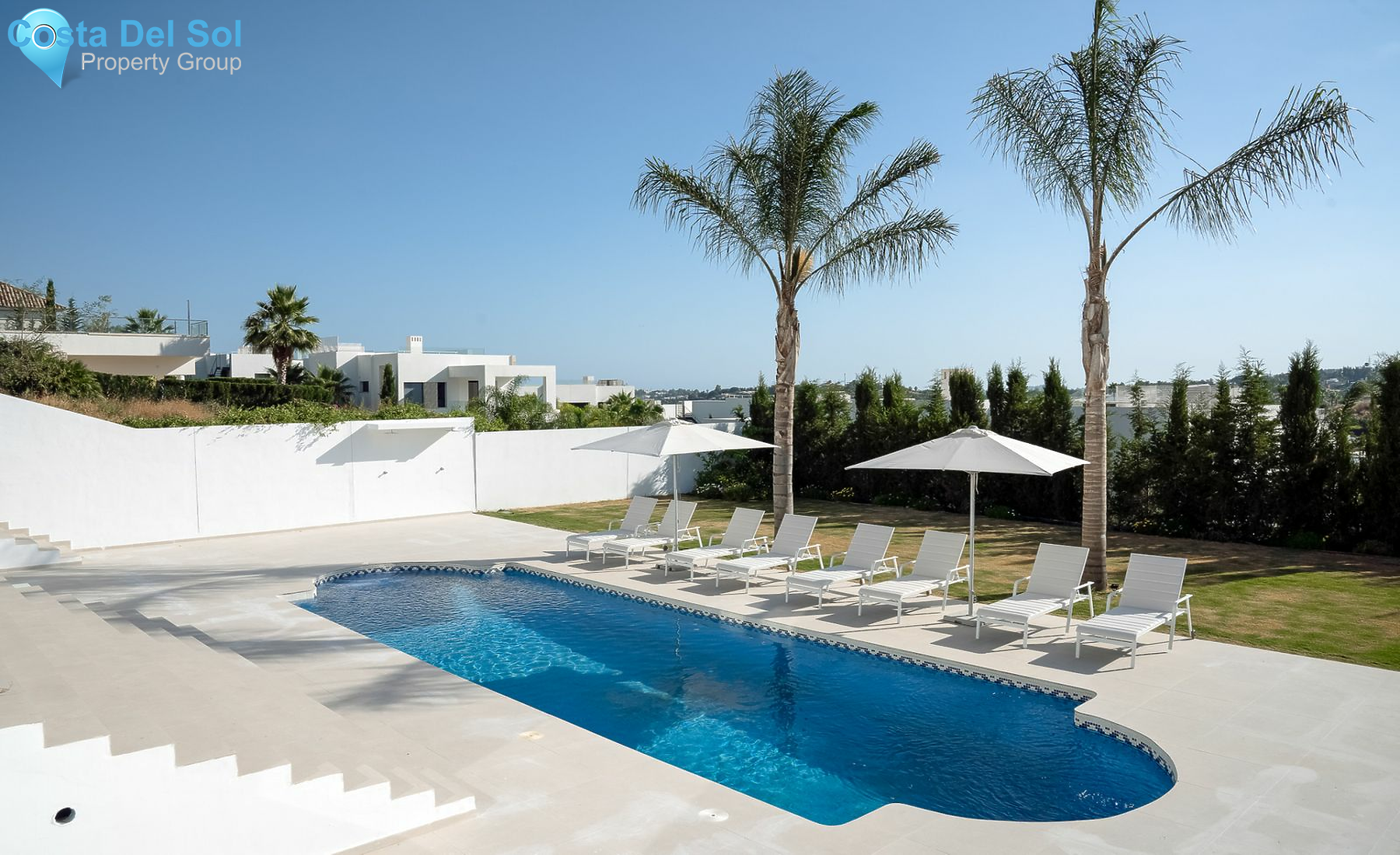 Detached Villa in Nueva Andalucía-1550990