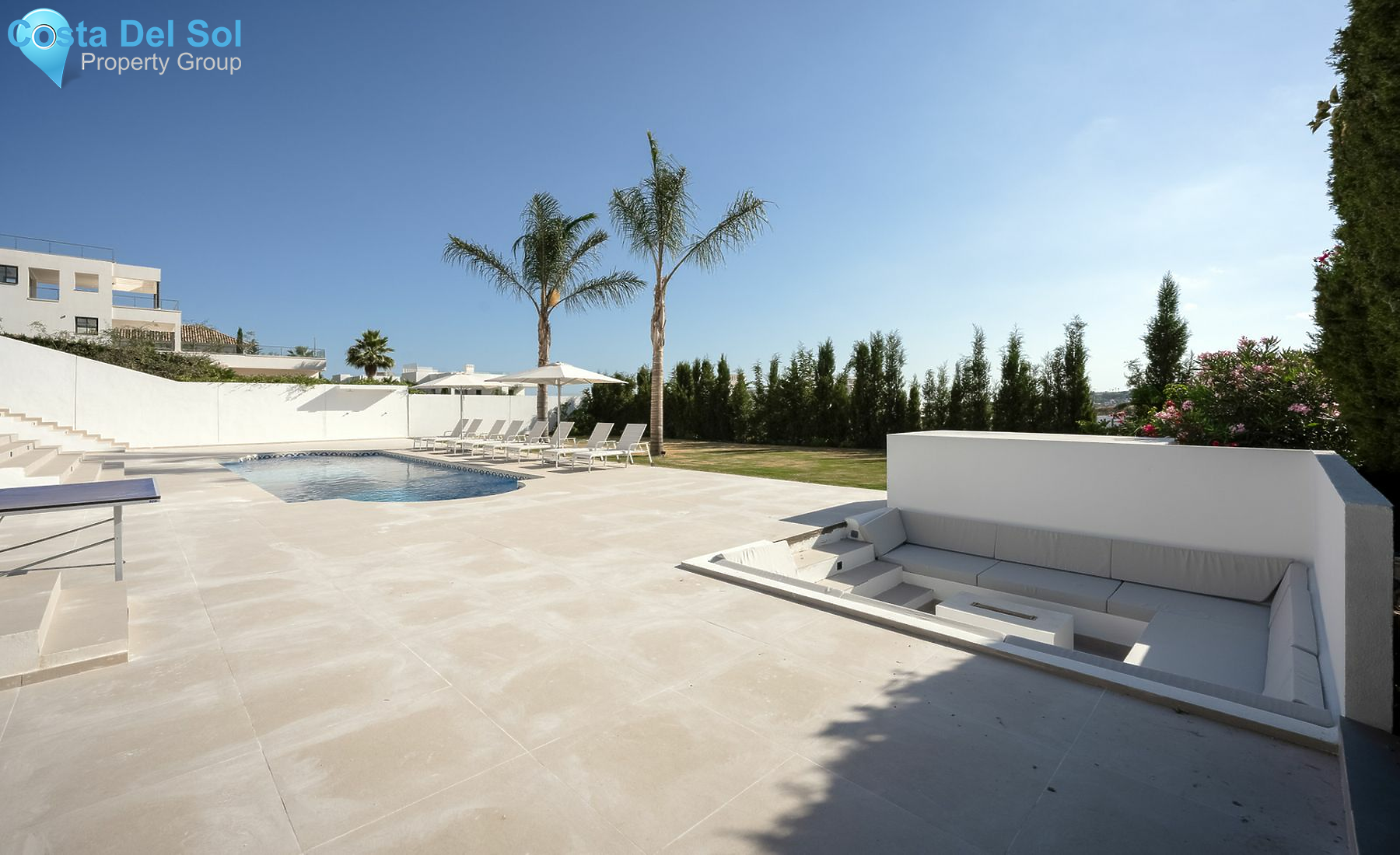 Detached Villa in Nueva Andalucía-1551003