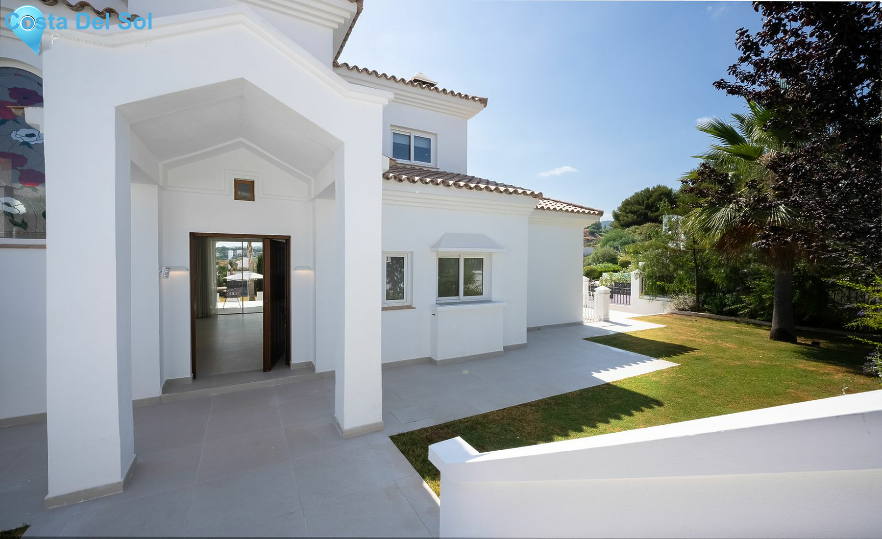 Detached Villa in Nueva Andalucía-1550991