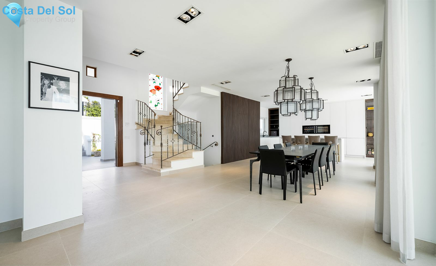 Detached Villa in Nueva Andalucía-1550992