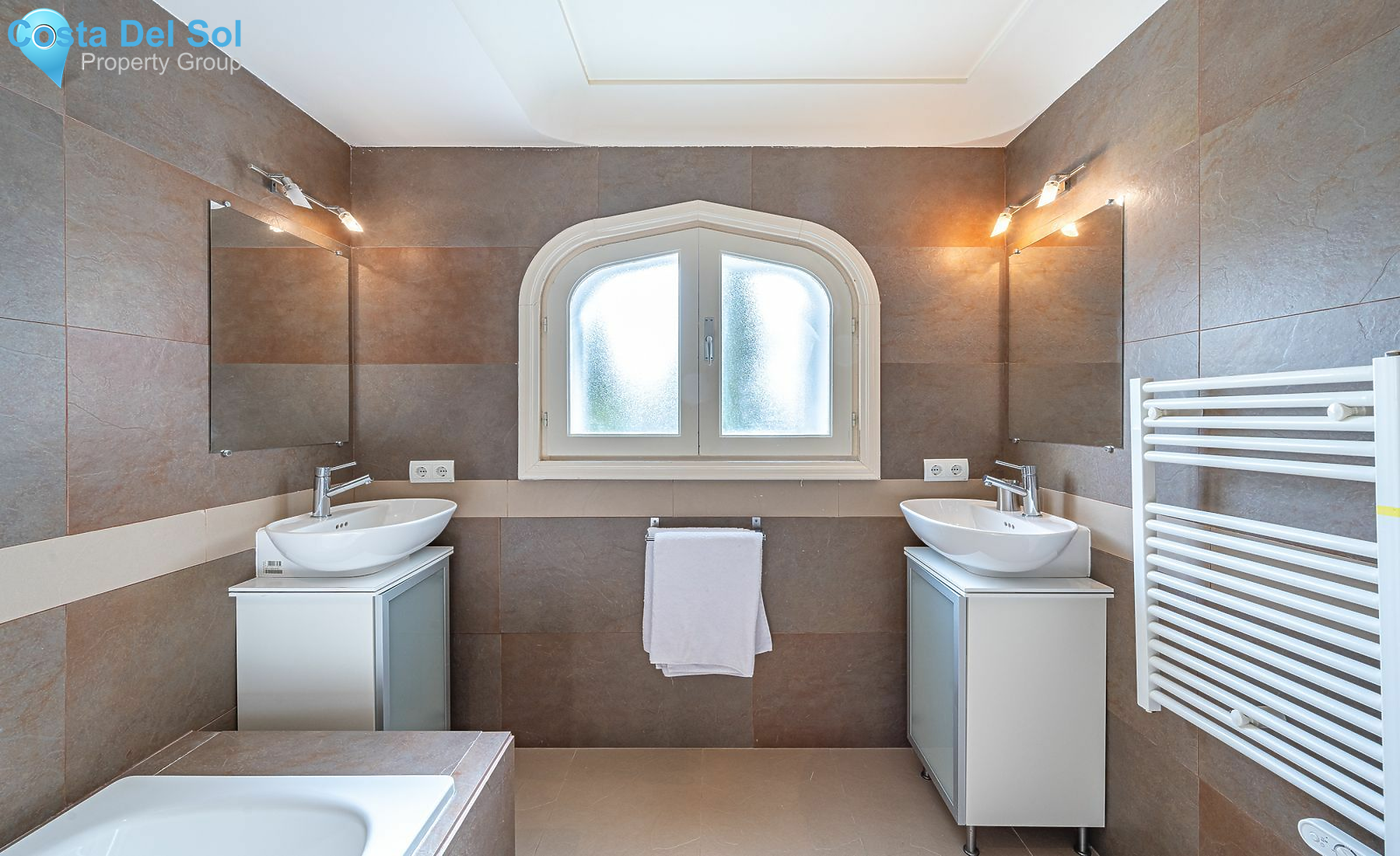 Detached Villa in Puerto Banús-1426756