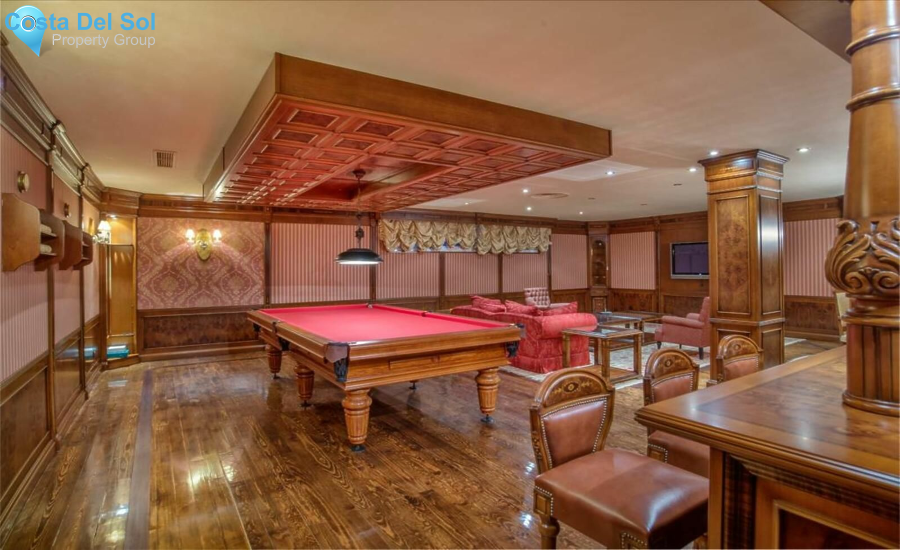 Detached Villa in Sierra Blanca-1136511