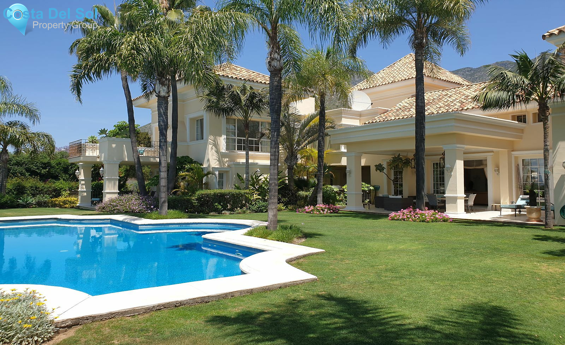 Detached Villa in Sierra Blanca