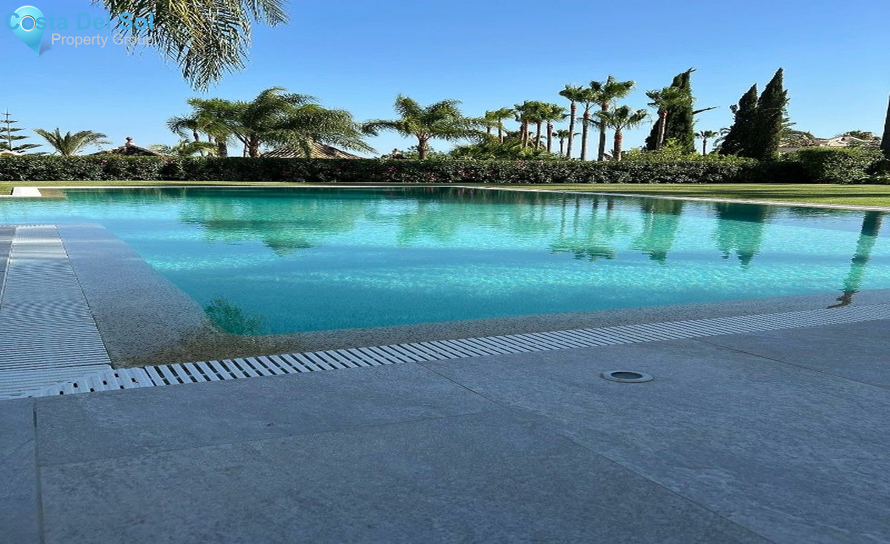 Detached Villa in Sierra Blanca-1488871