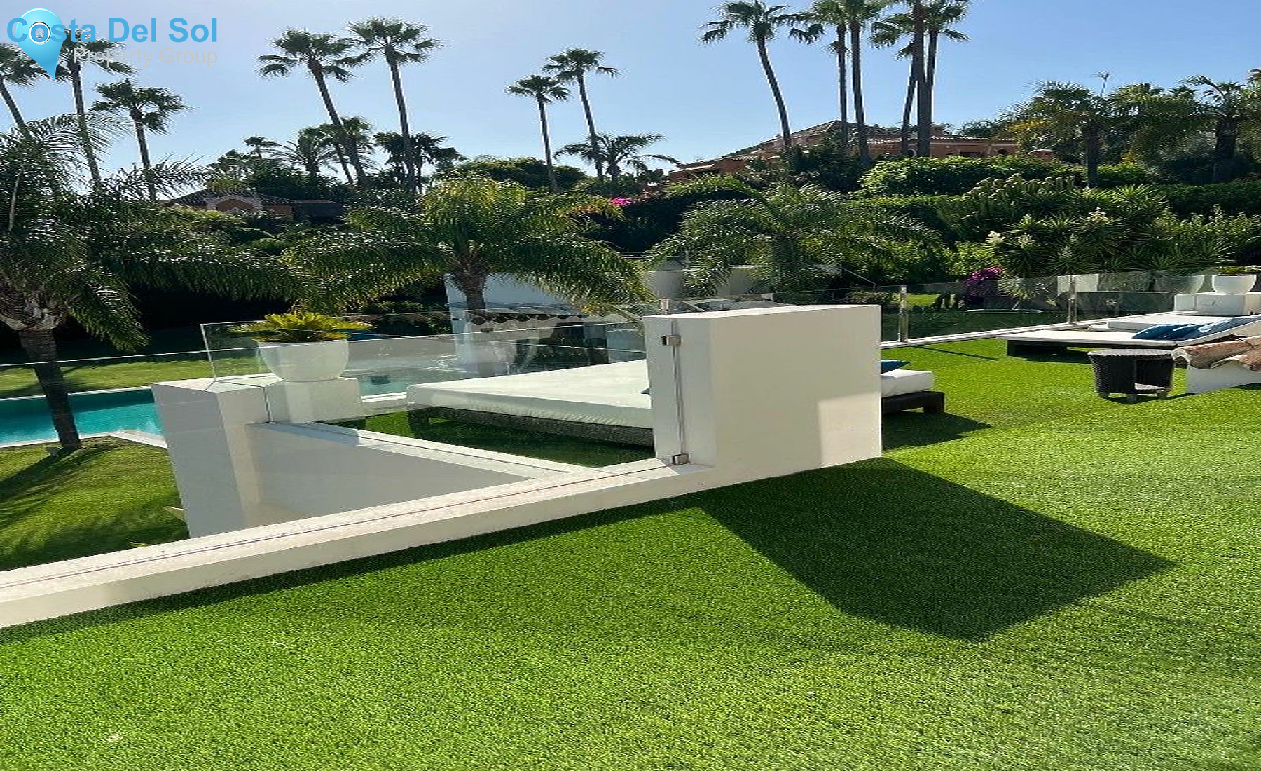 Detached Villa in Sierra Blanca-1488873