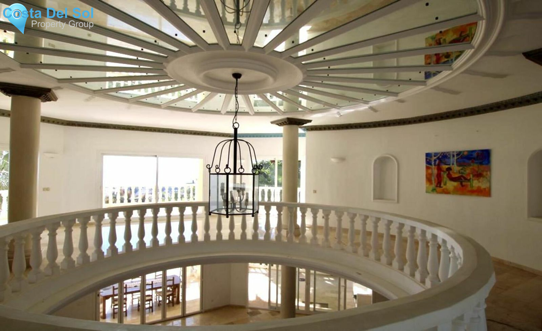 Detached Villa in The Golden Mile-1171051